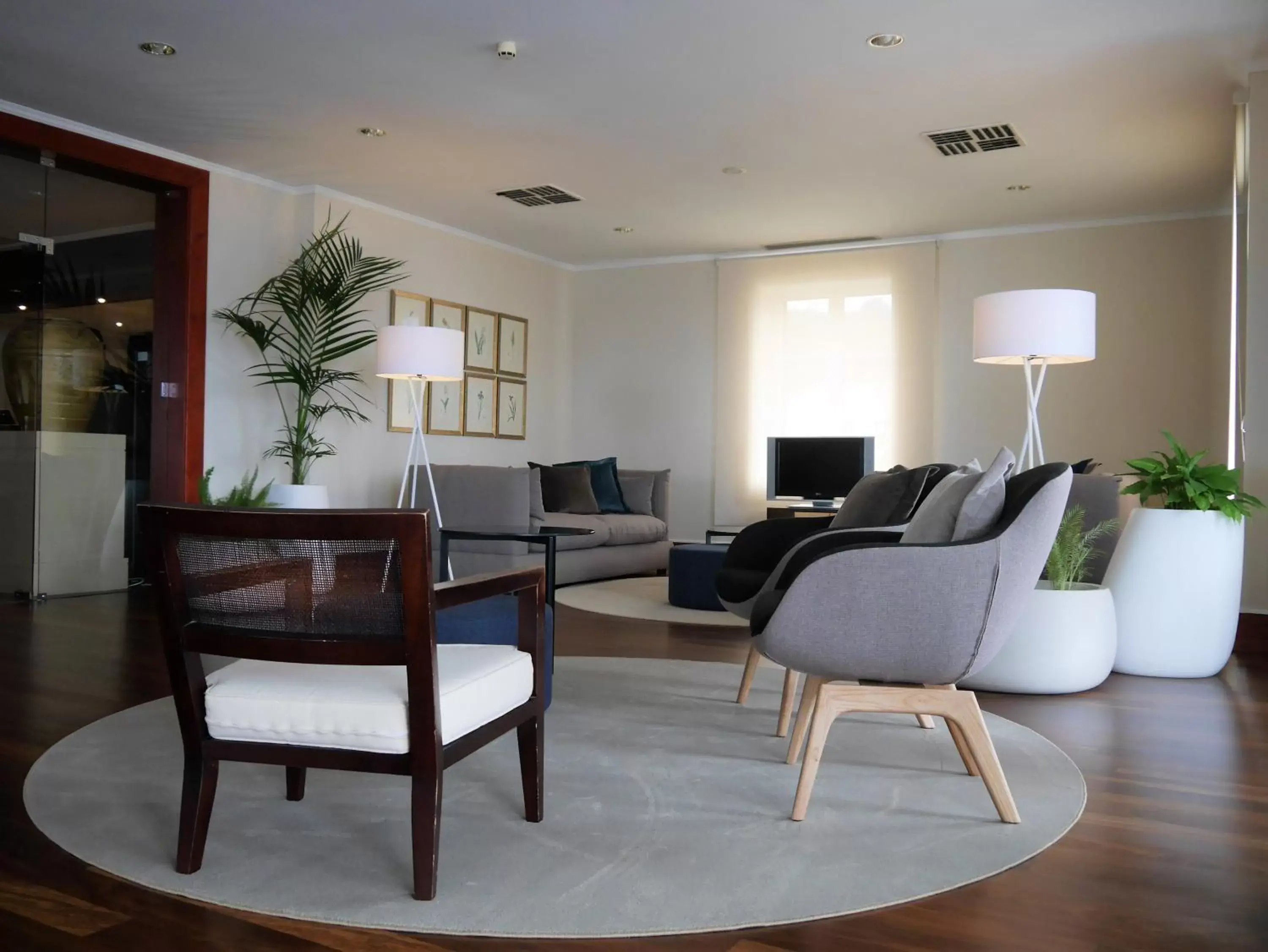 Communal lounge/ TV room, Seating Area in Azoris Faial Garden – Resort Hotel