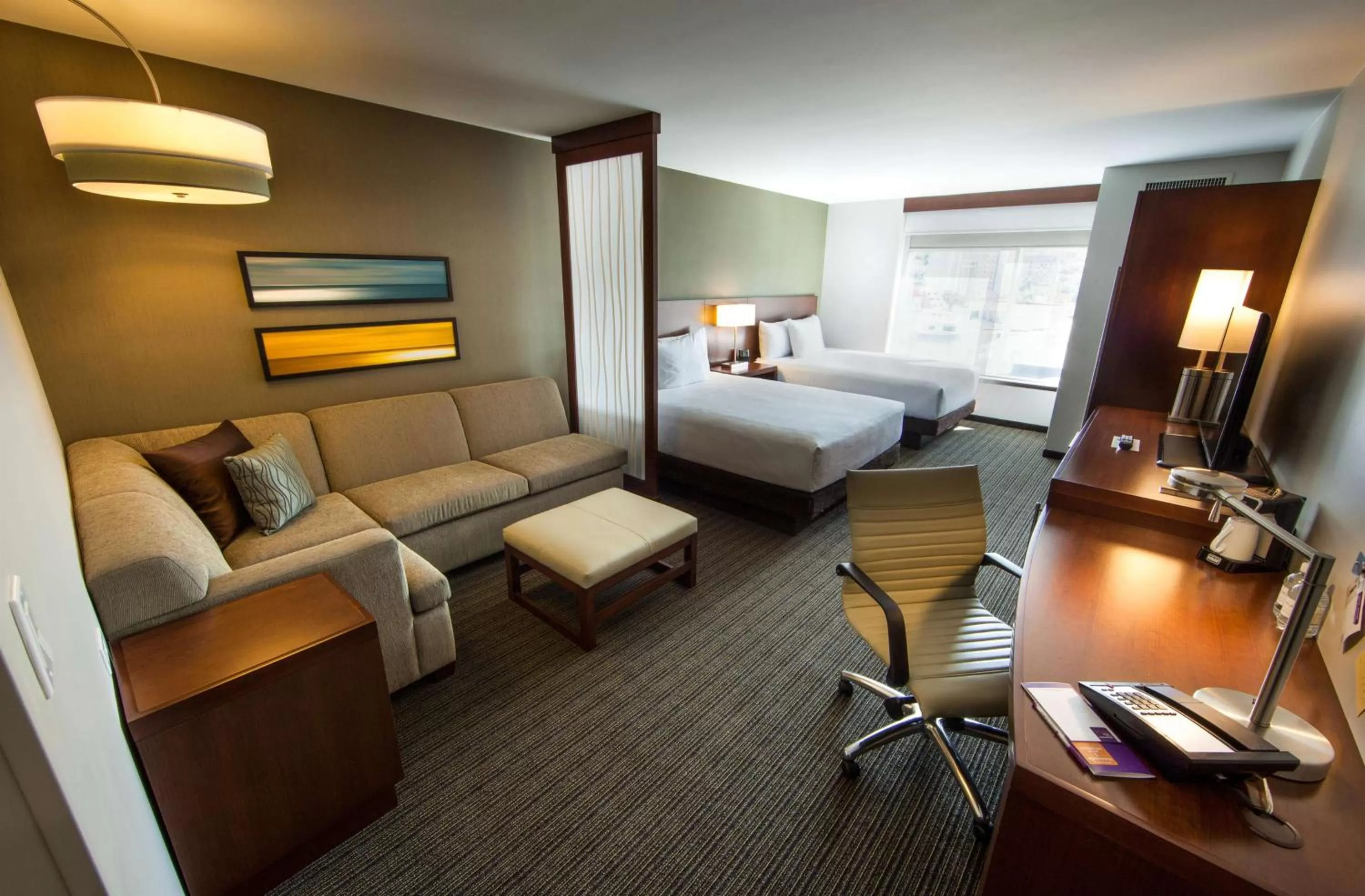 Photo of the whole room, Bed in Hyatt Place Tijuana