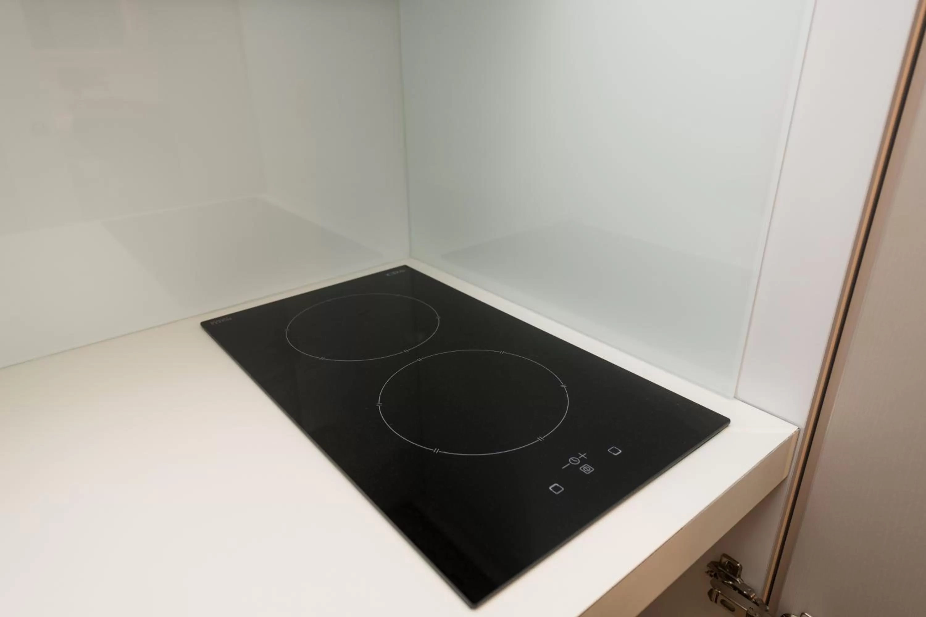 Kitchen or kitchenette in West End Lane II