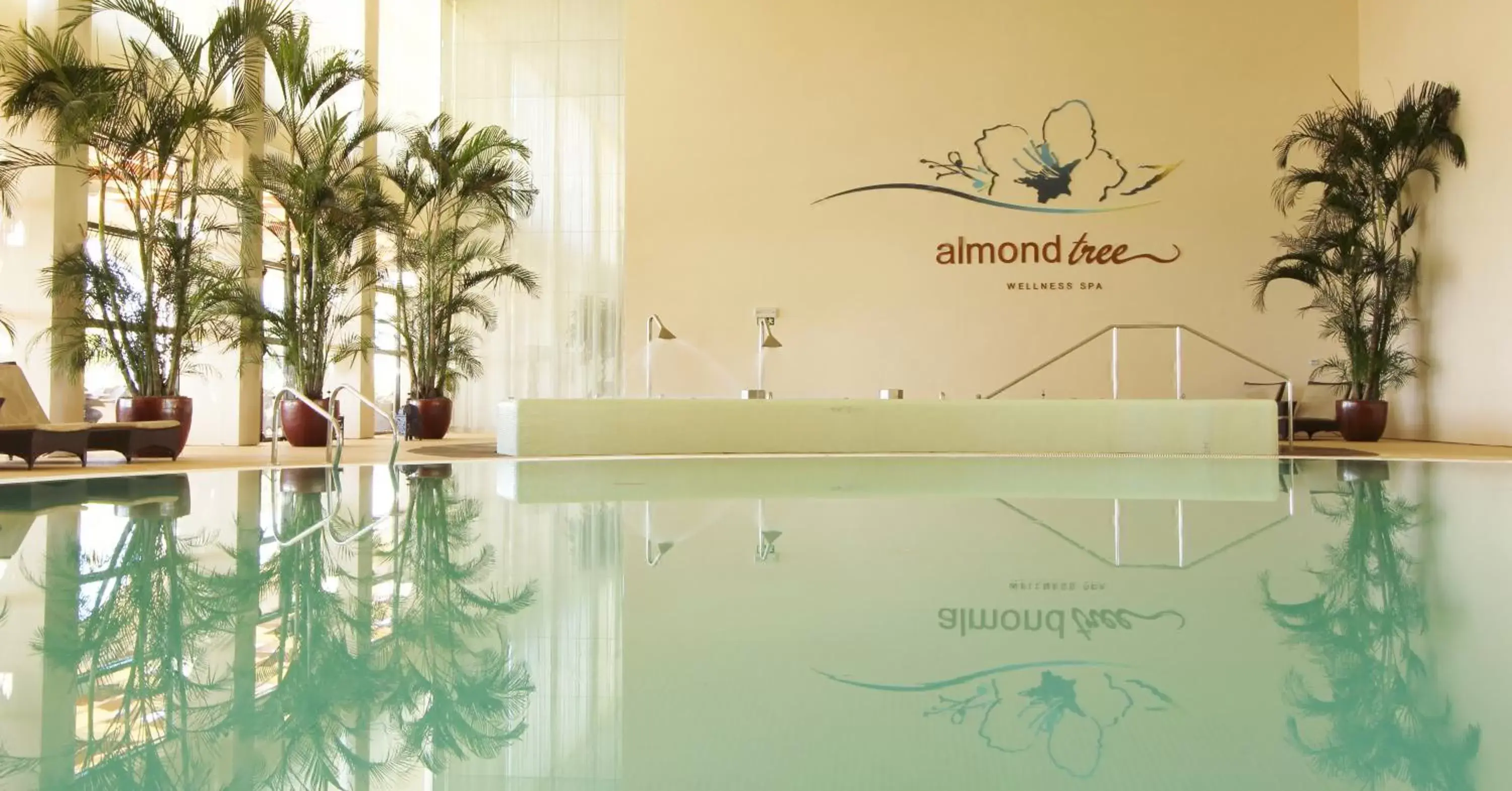 Spa and wellness centre/facilities, Swimming Pool in Crowne Plaza Vilamoura - Algarve, an IHG Hotel