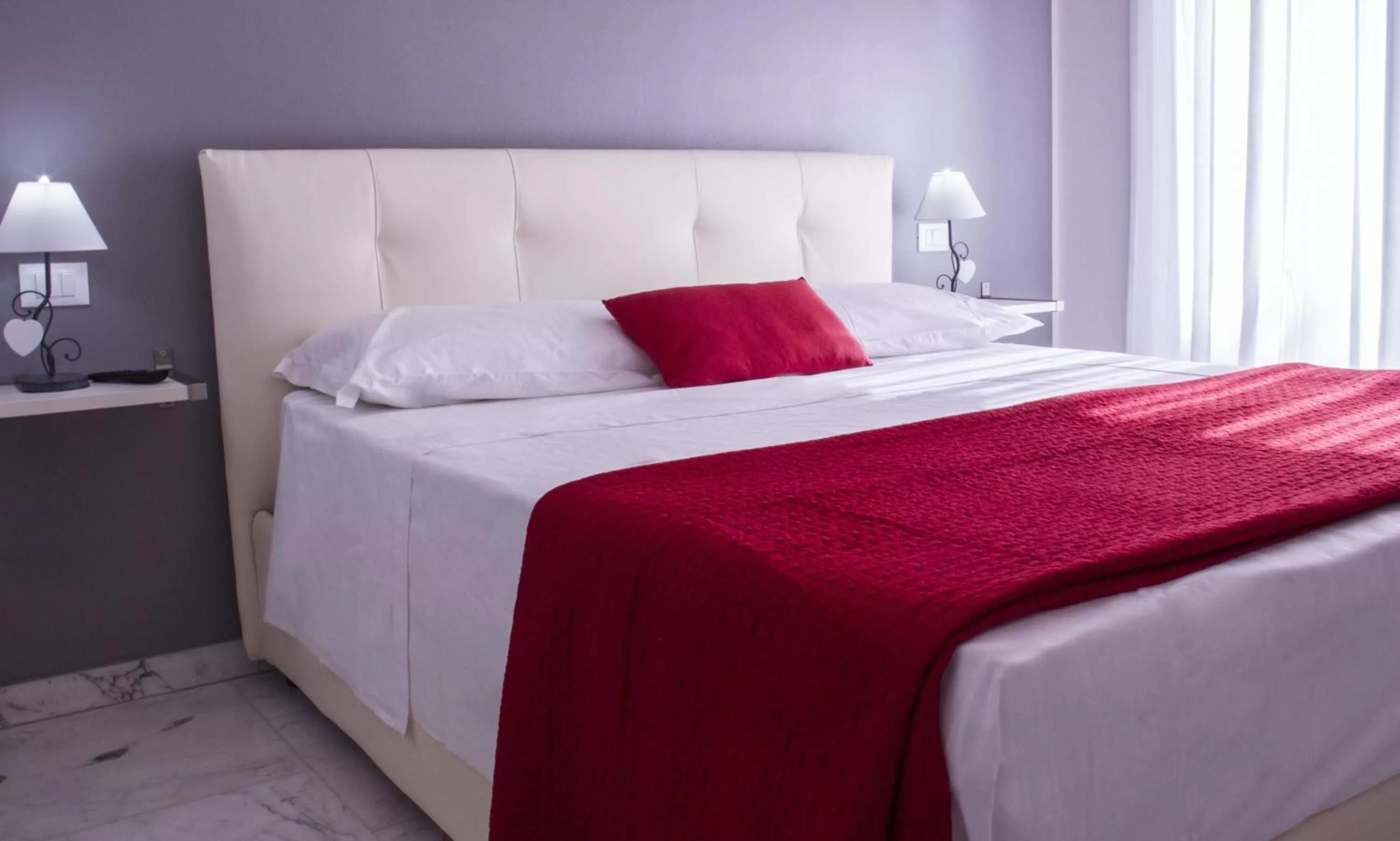 Bedroom, Bed in Domus Raffaello