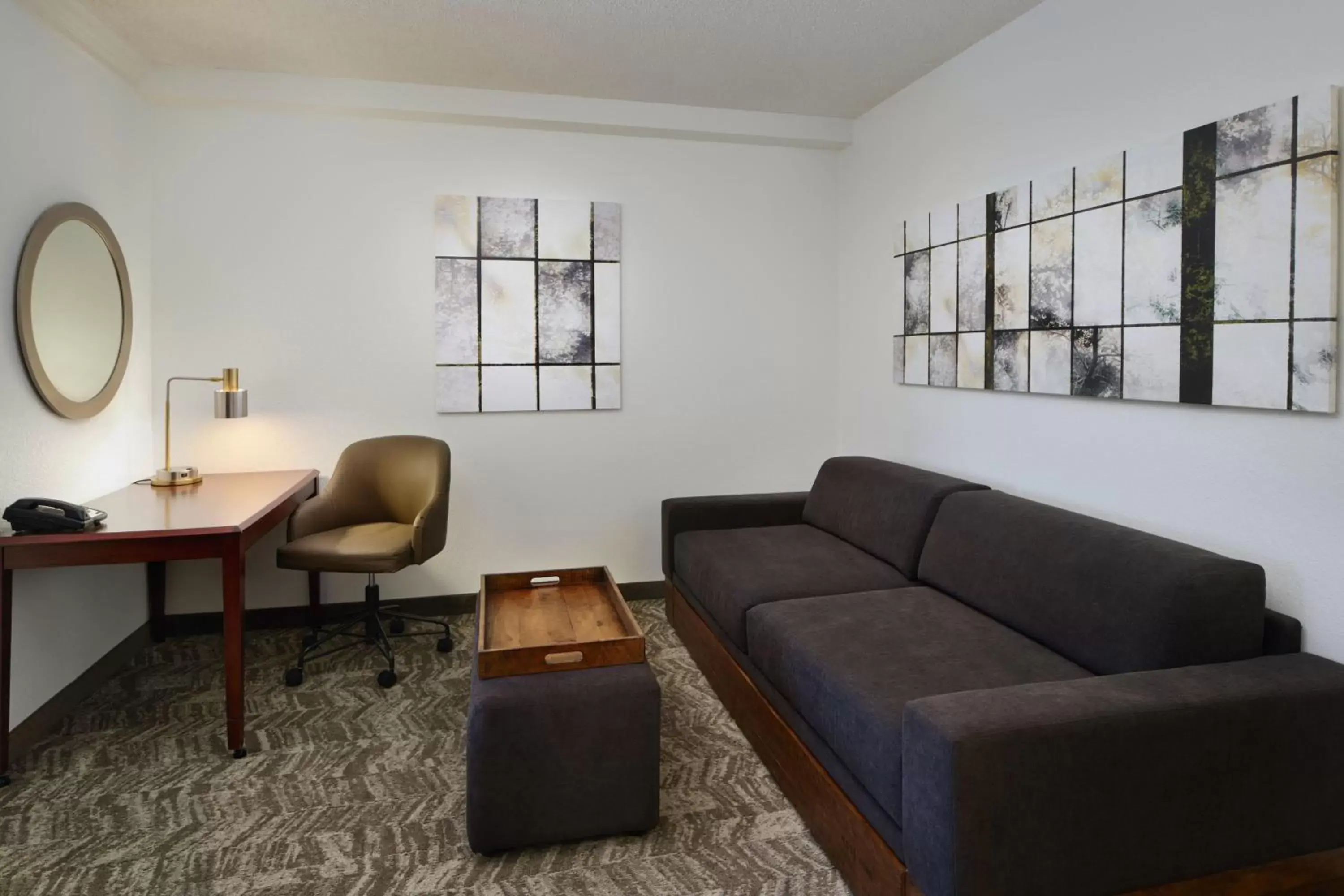 Bedroom, Seating Area in SpringHill Suites Boulder Longmont