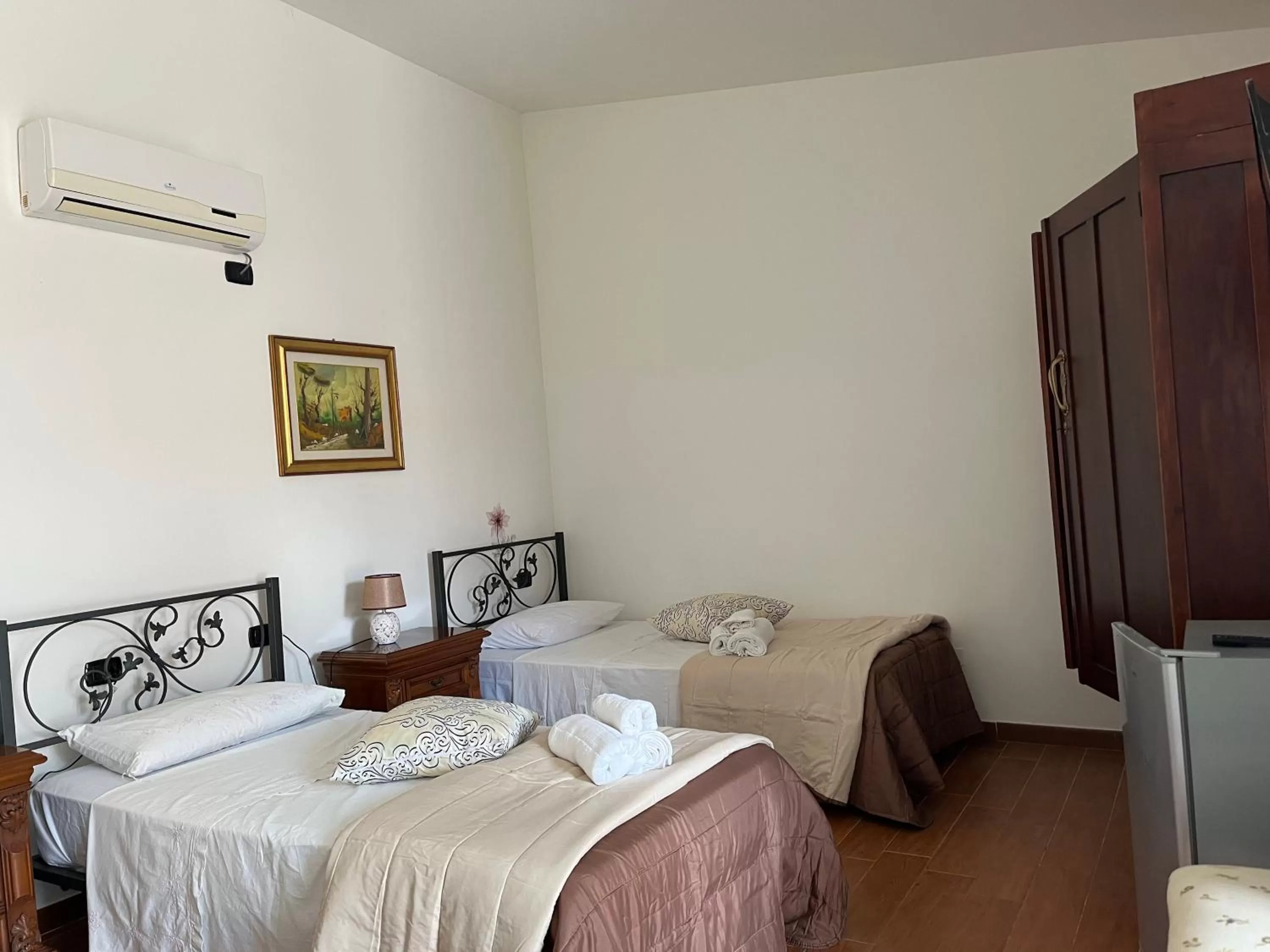 Bed in B&B Piandelidei