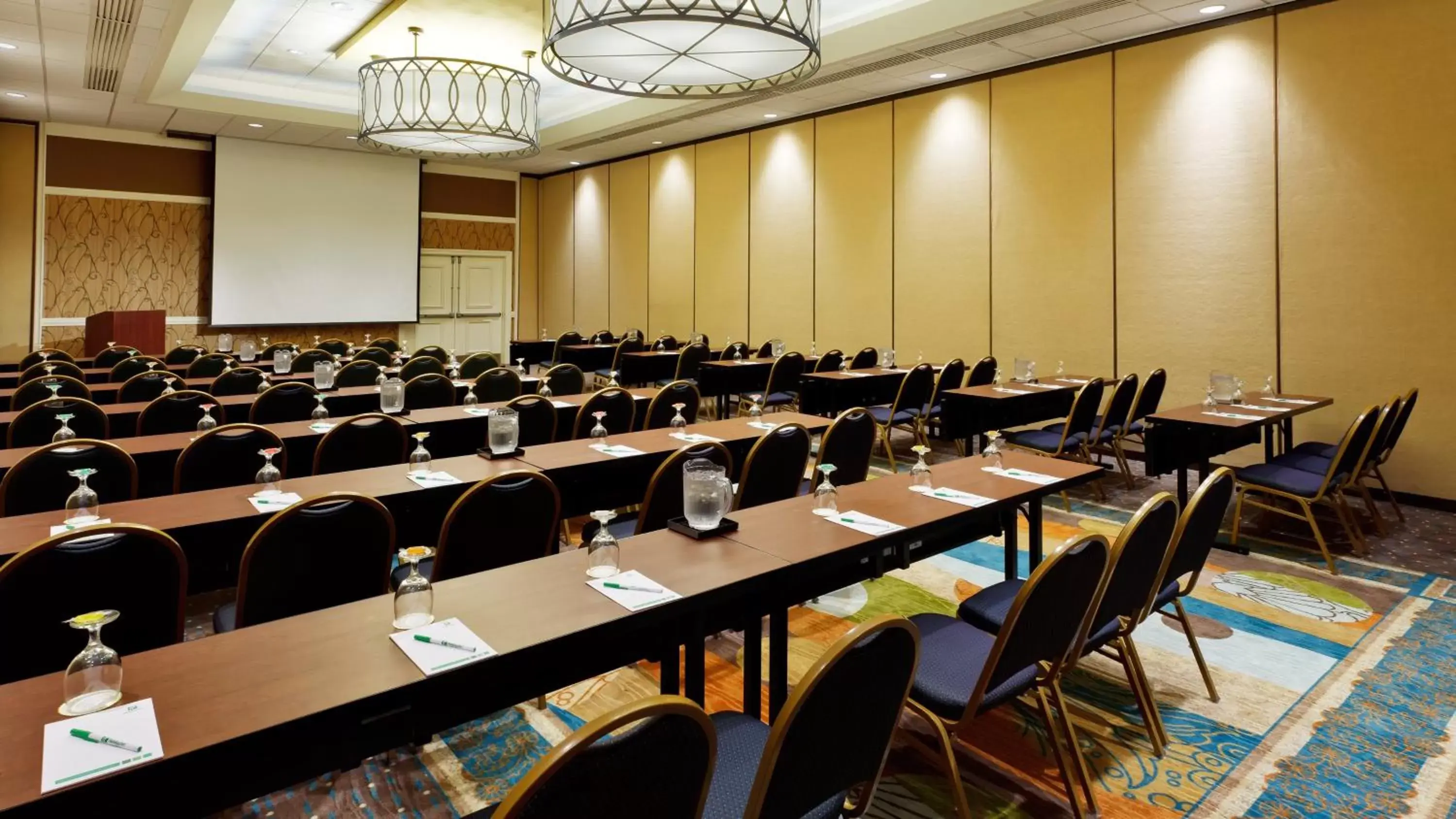 Meeting/conference room in Holiday Inn San Antonio-Riverwalk, an IHG Hotel