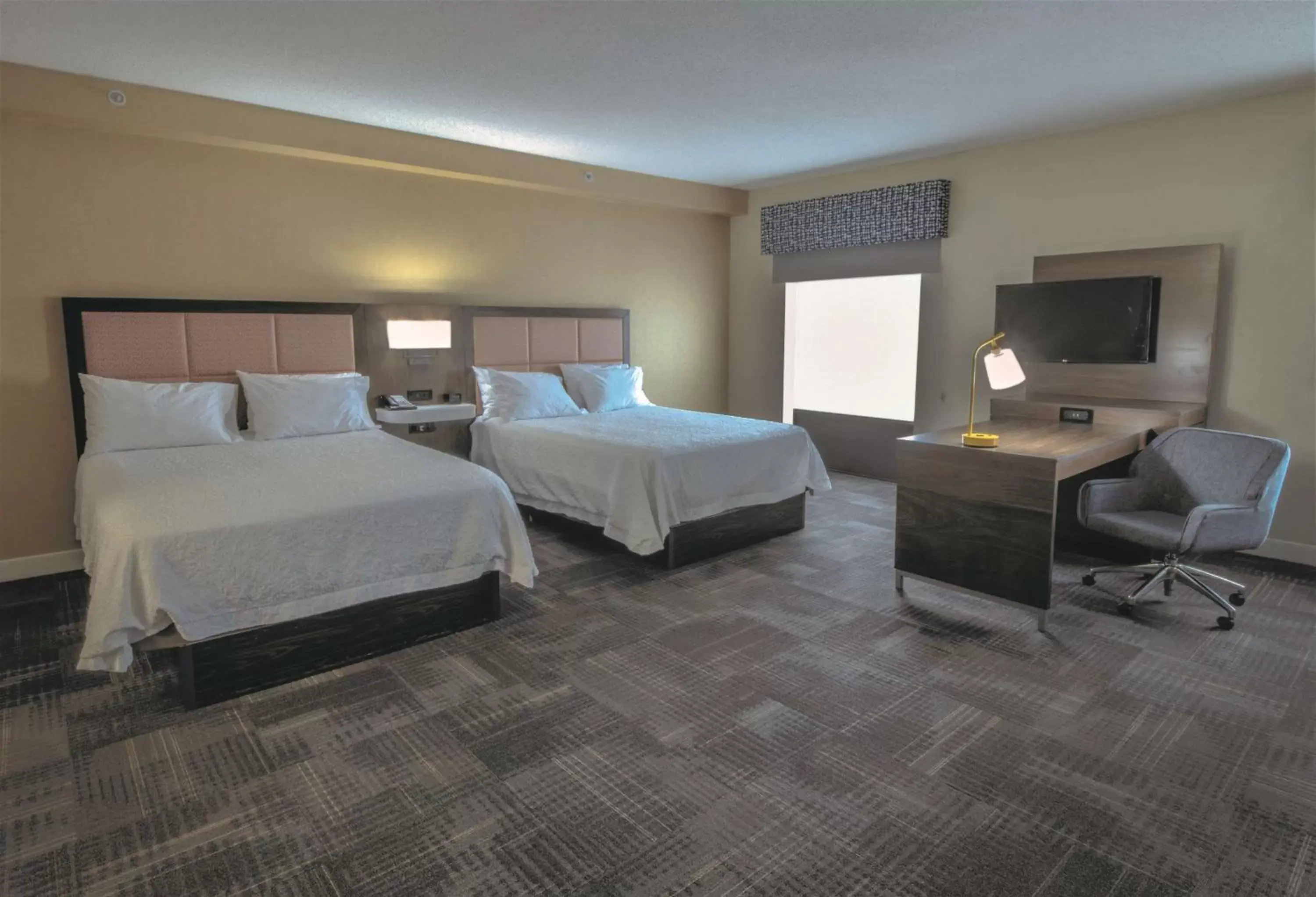 Queen Room with Two Queen Beds  - Disability Access Tub in Hampton Inn & Suites Chesapeake-Battlefield Boulevard