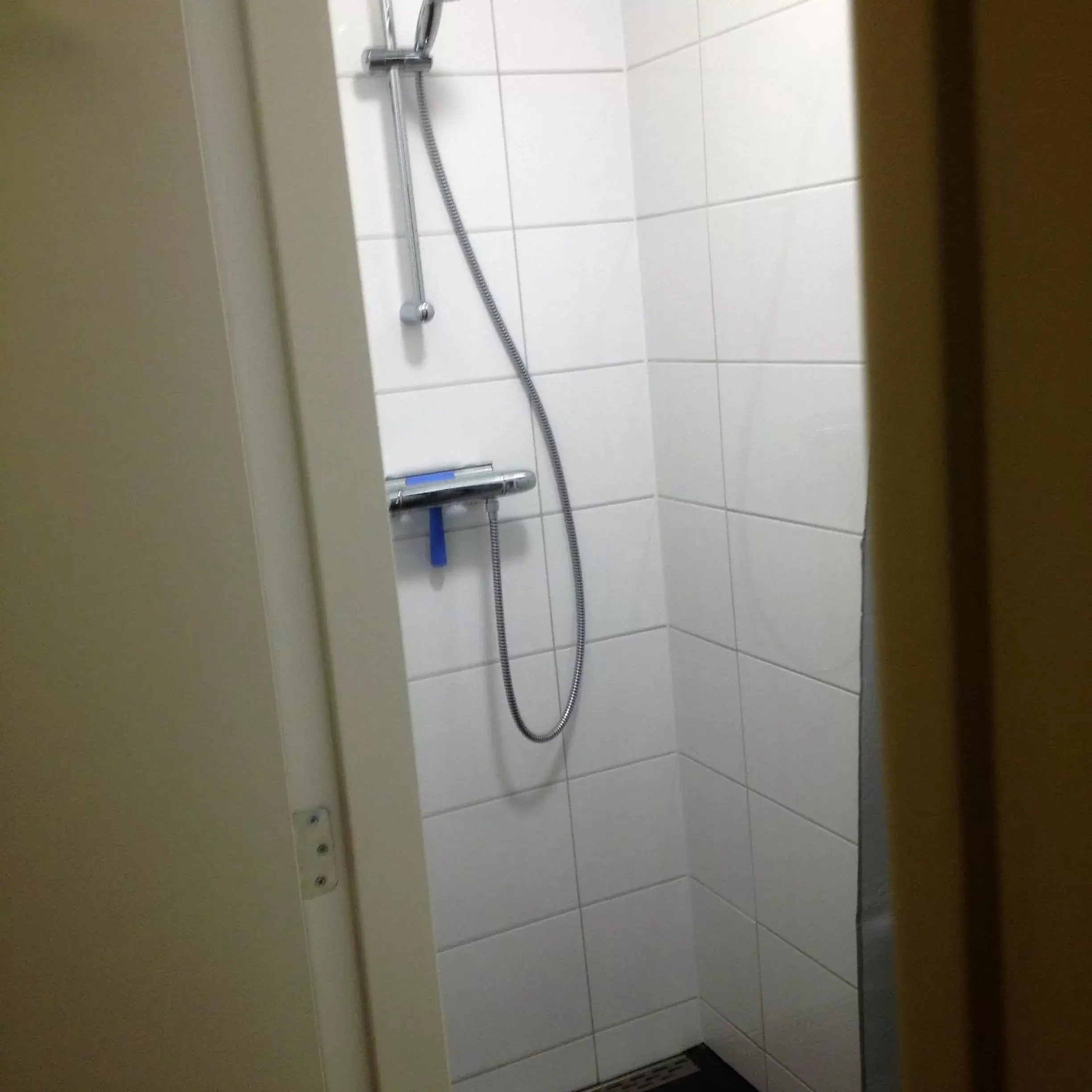 Shower, Bathroom in B&B 't Pakhuis