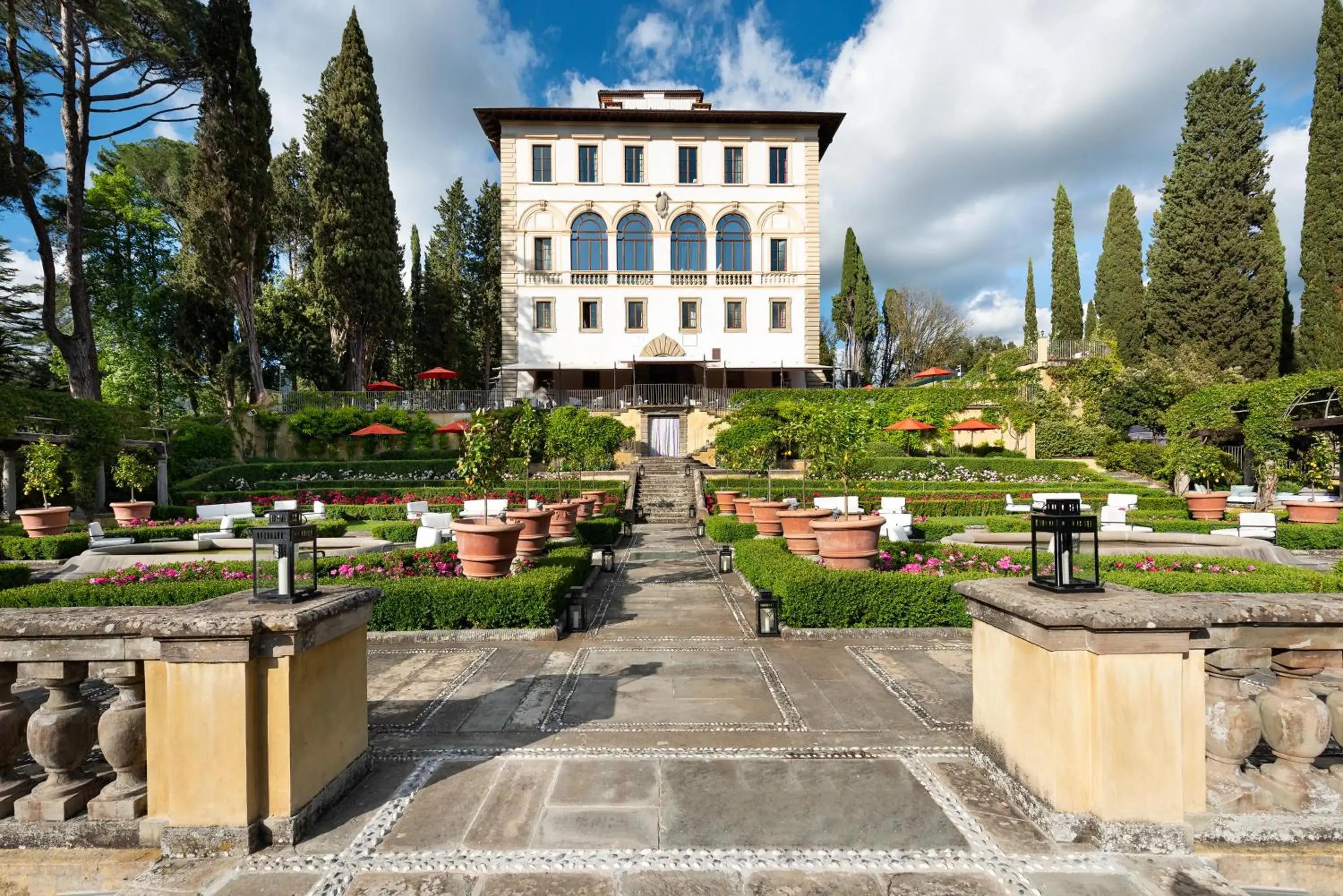 Property Building in Il Salviatino