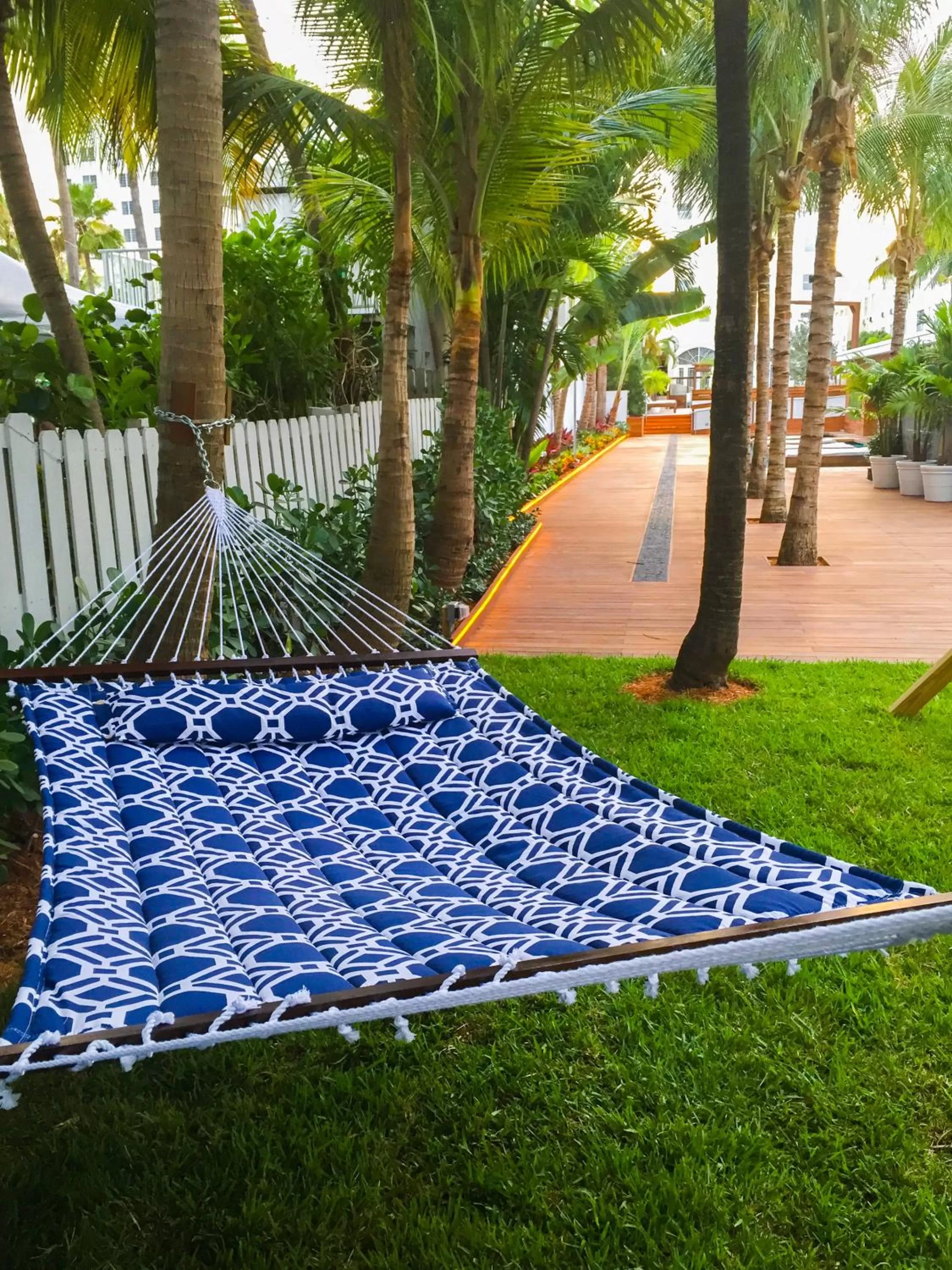 Day in Marseilles Beachfront Hotel