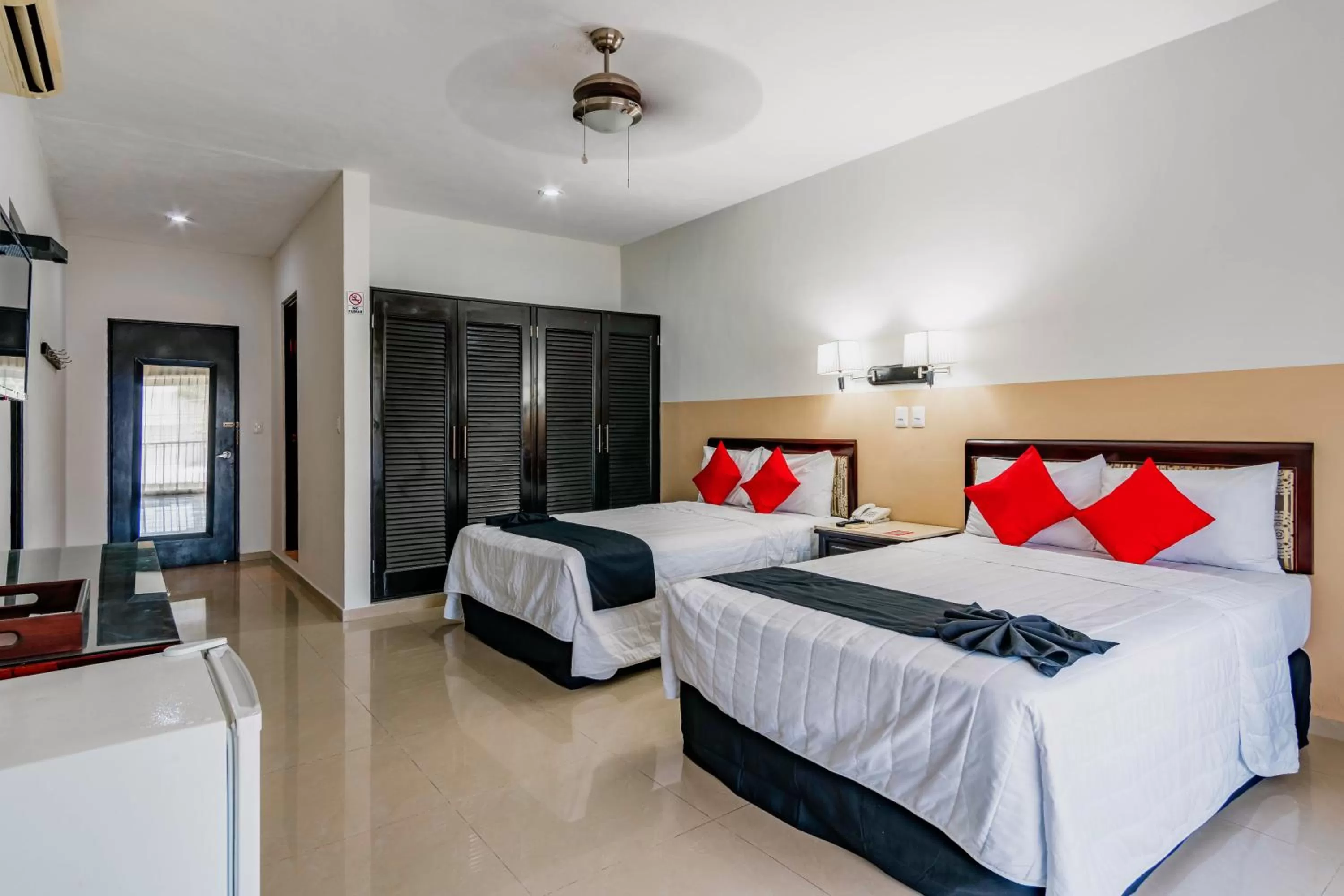 Bed in Hotel Siglo 21 Merida