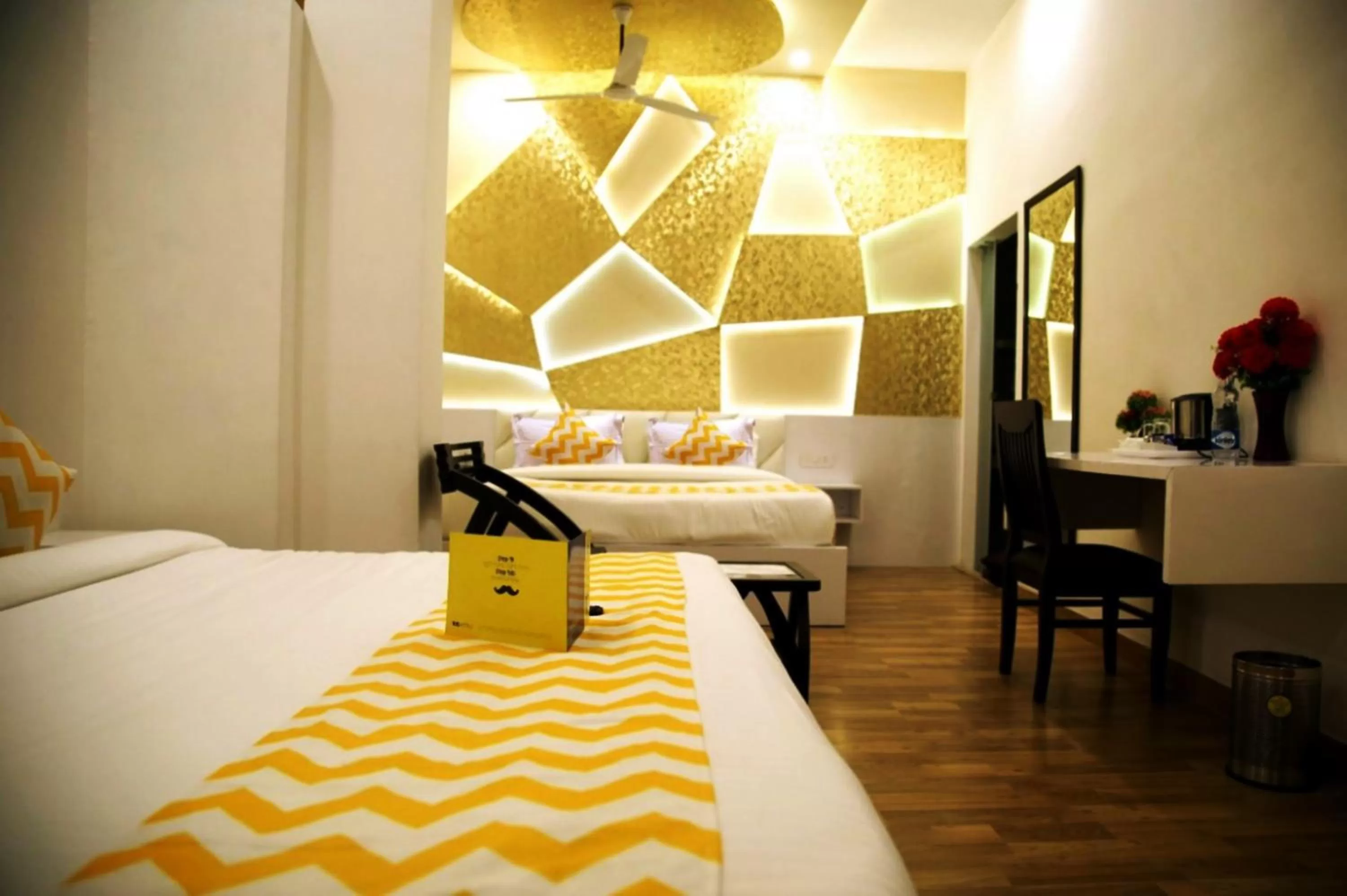 Photo of the whole room, Bed in DIEU Sallow royal suites