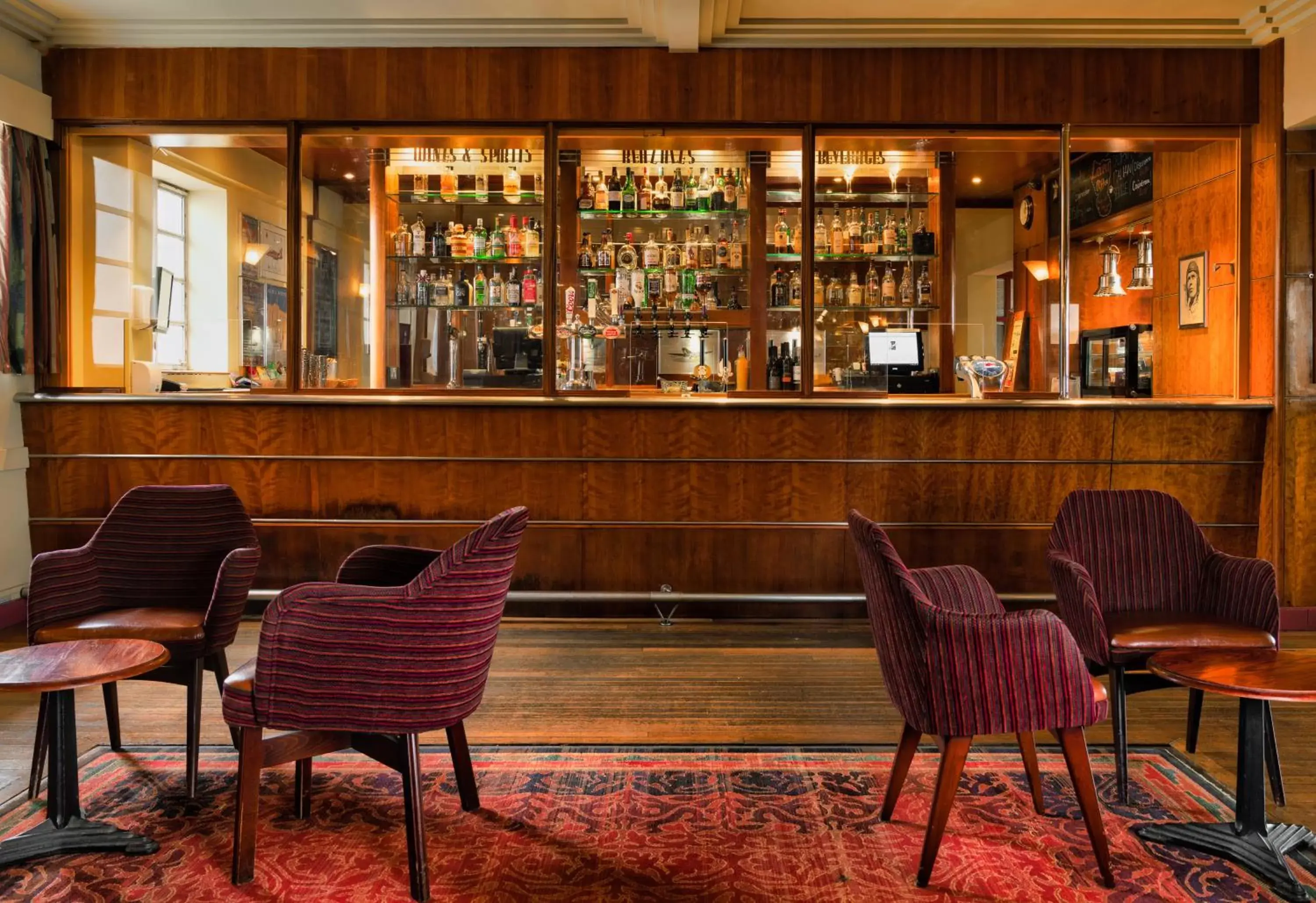 Lounge/Bar in The Aviator Hotel