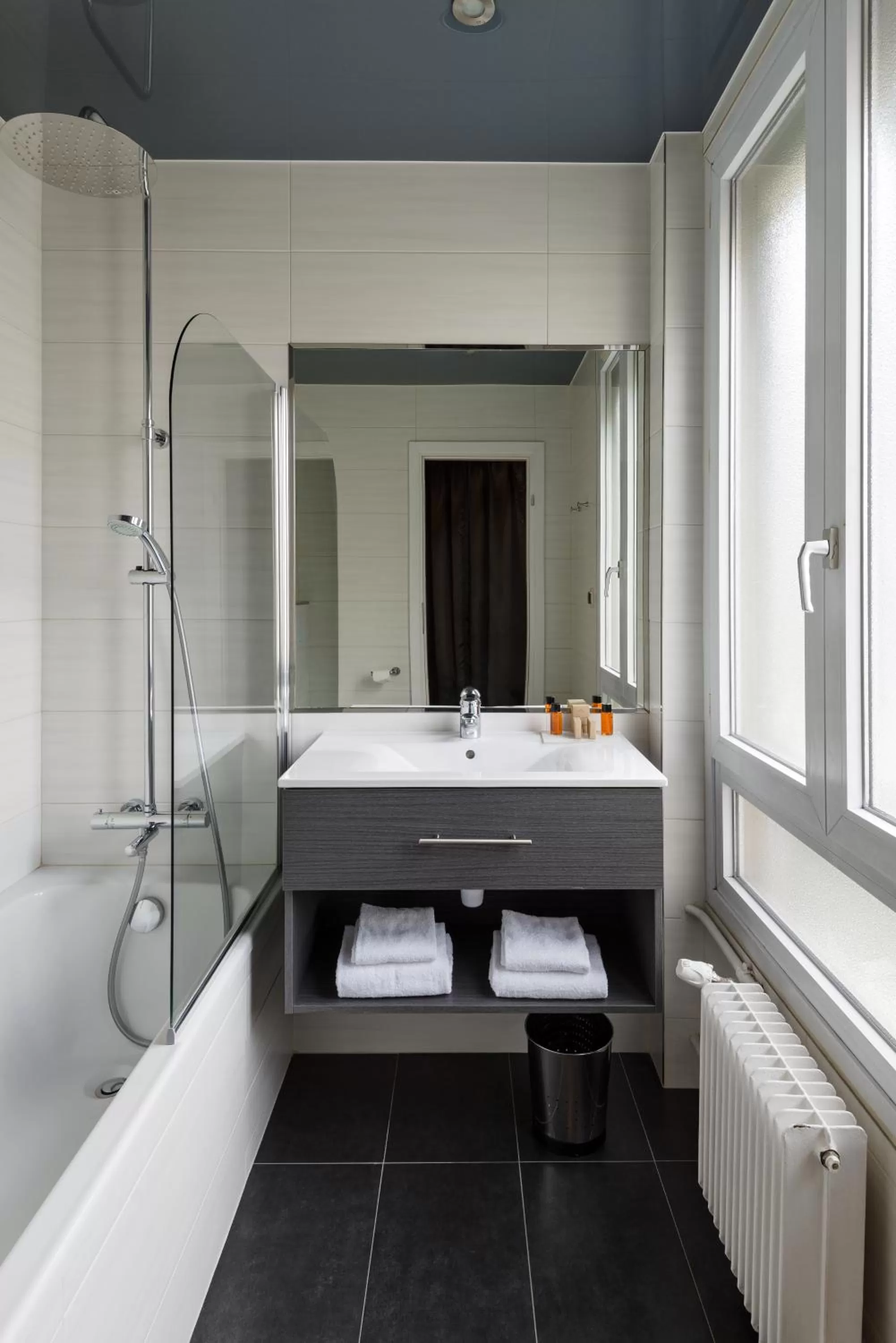 Bathroom in Hotel Residence Europe & Spa