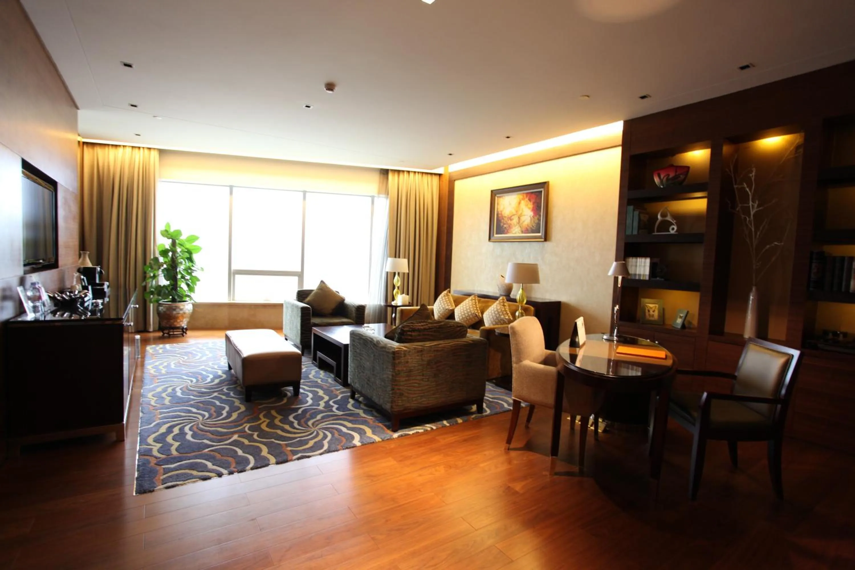 TV and multimedia in HJ International Hotel