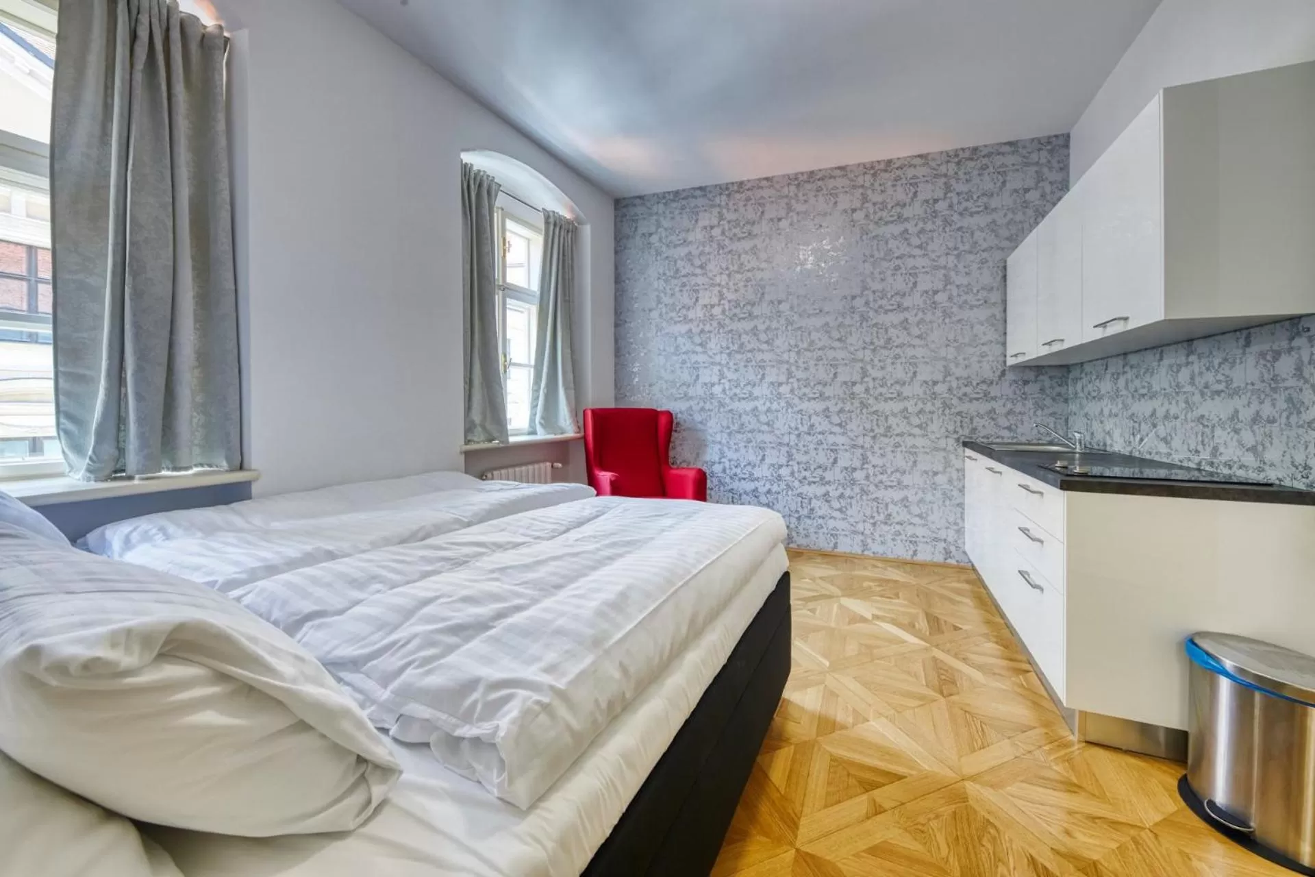 Photo of the whole room, Bed in Aapartamentoos