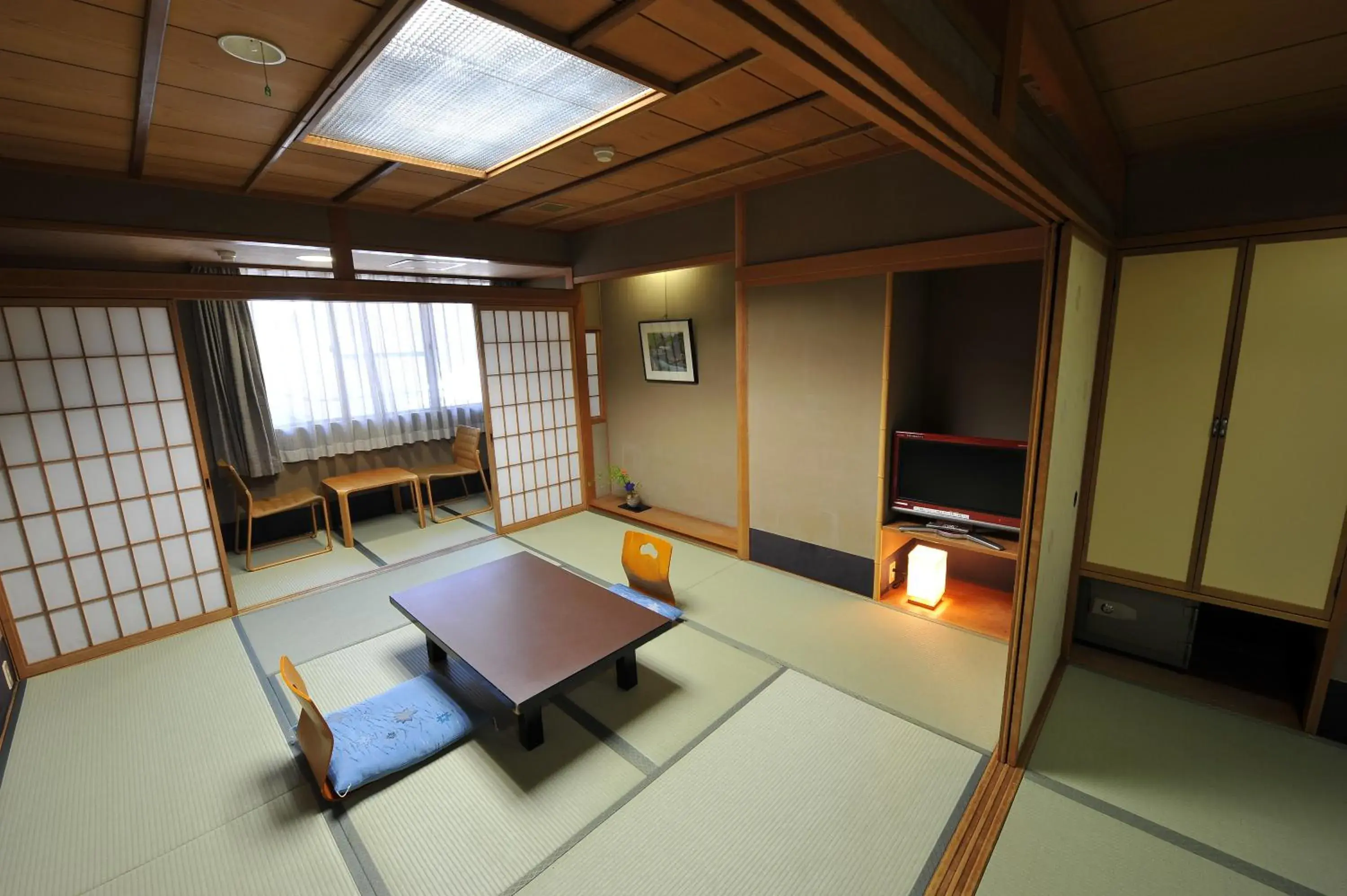 Photo of the whole room in Watazen Ryokan - Established in 1830 Photo of the whole room in Watazen Ryokan - Established in 1830