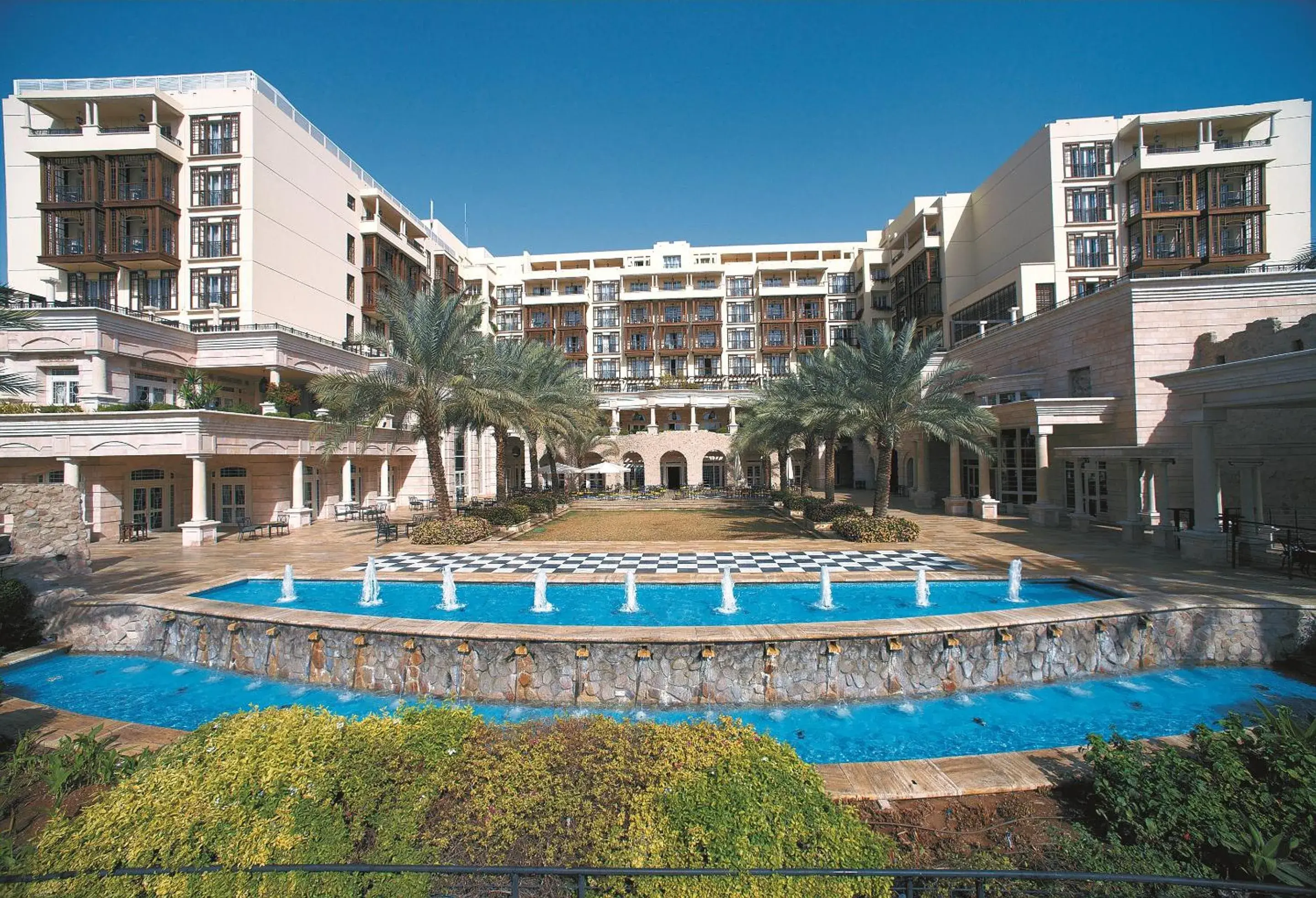 Facade/entrance, Swimming Pool in Movenpick Resort & Residences Aqaba