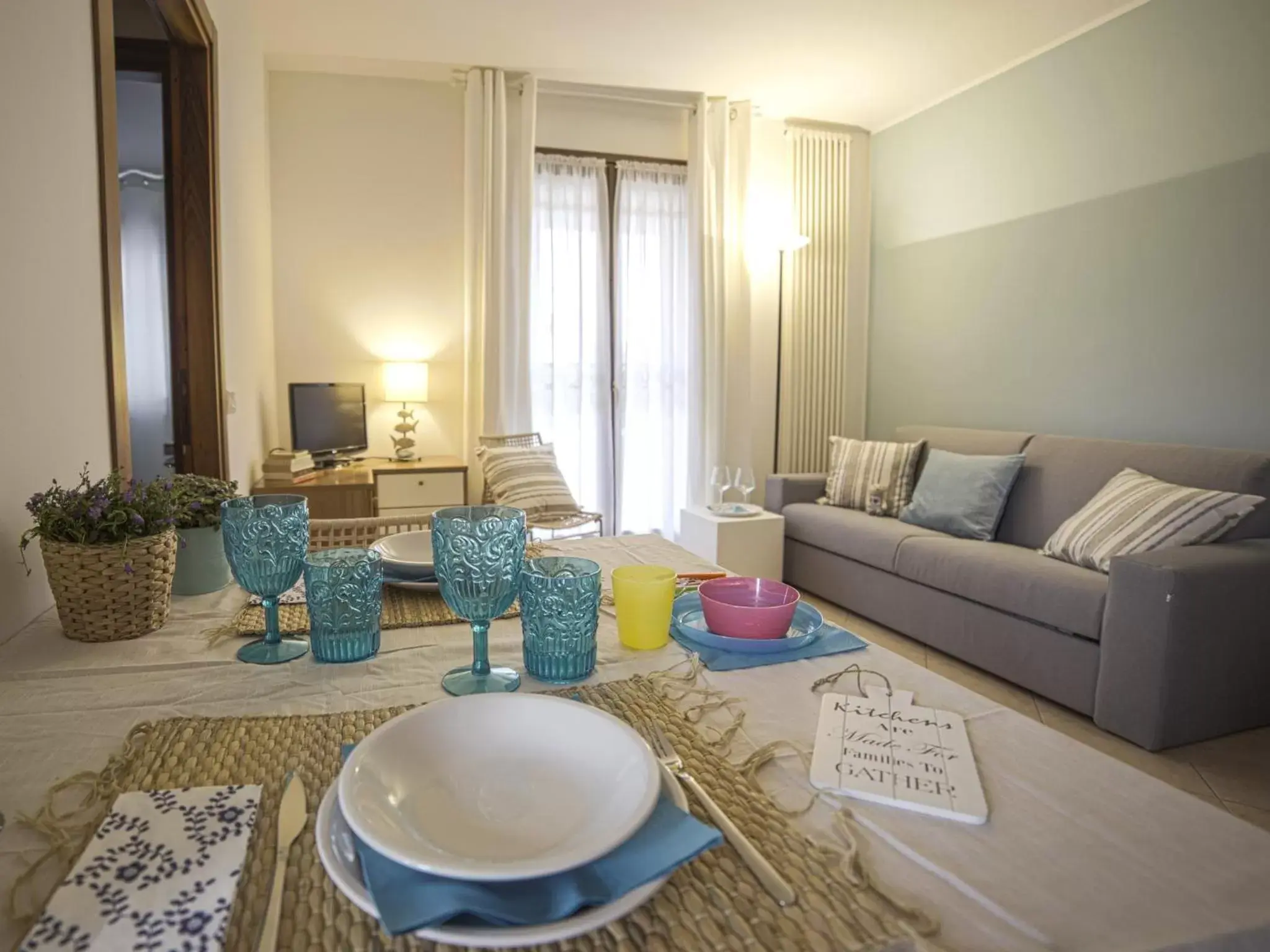 Living room, Seating Area in BellaSirmione Holiday Apartments