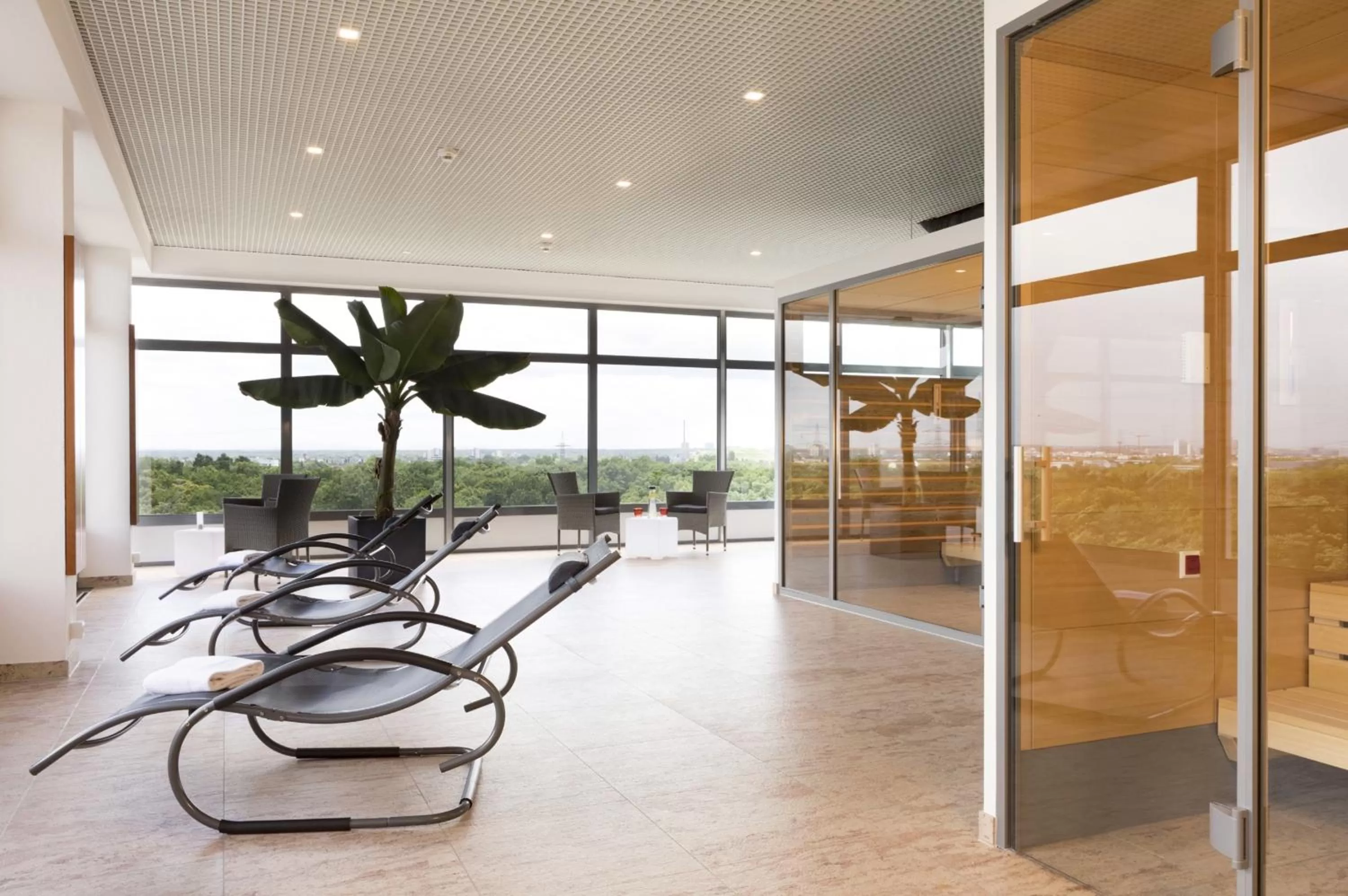 Spa and wellness centre/facilities in H4 Hotel Frankfurt Messe