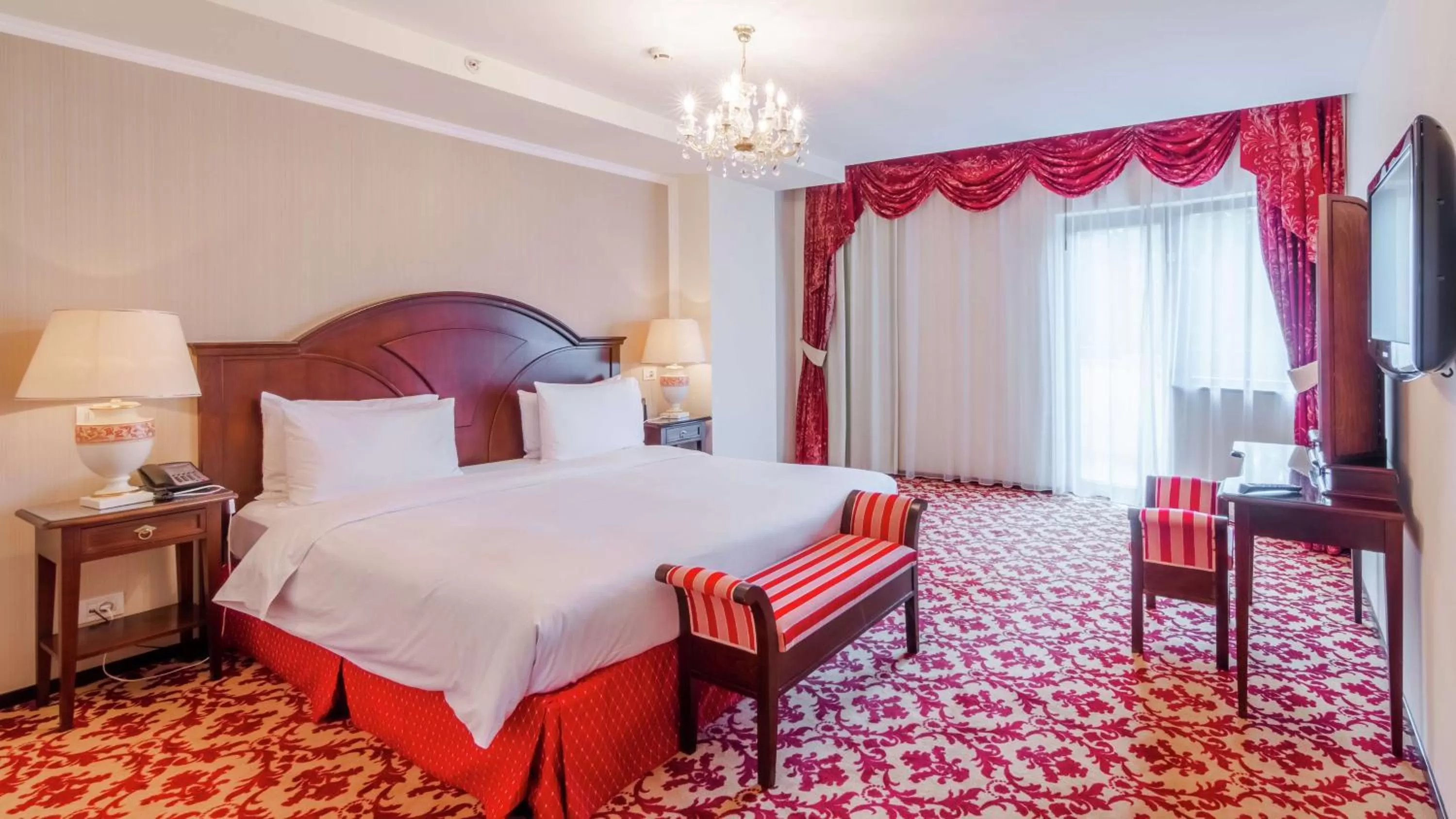 Bedroom in Hilton Sibiu