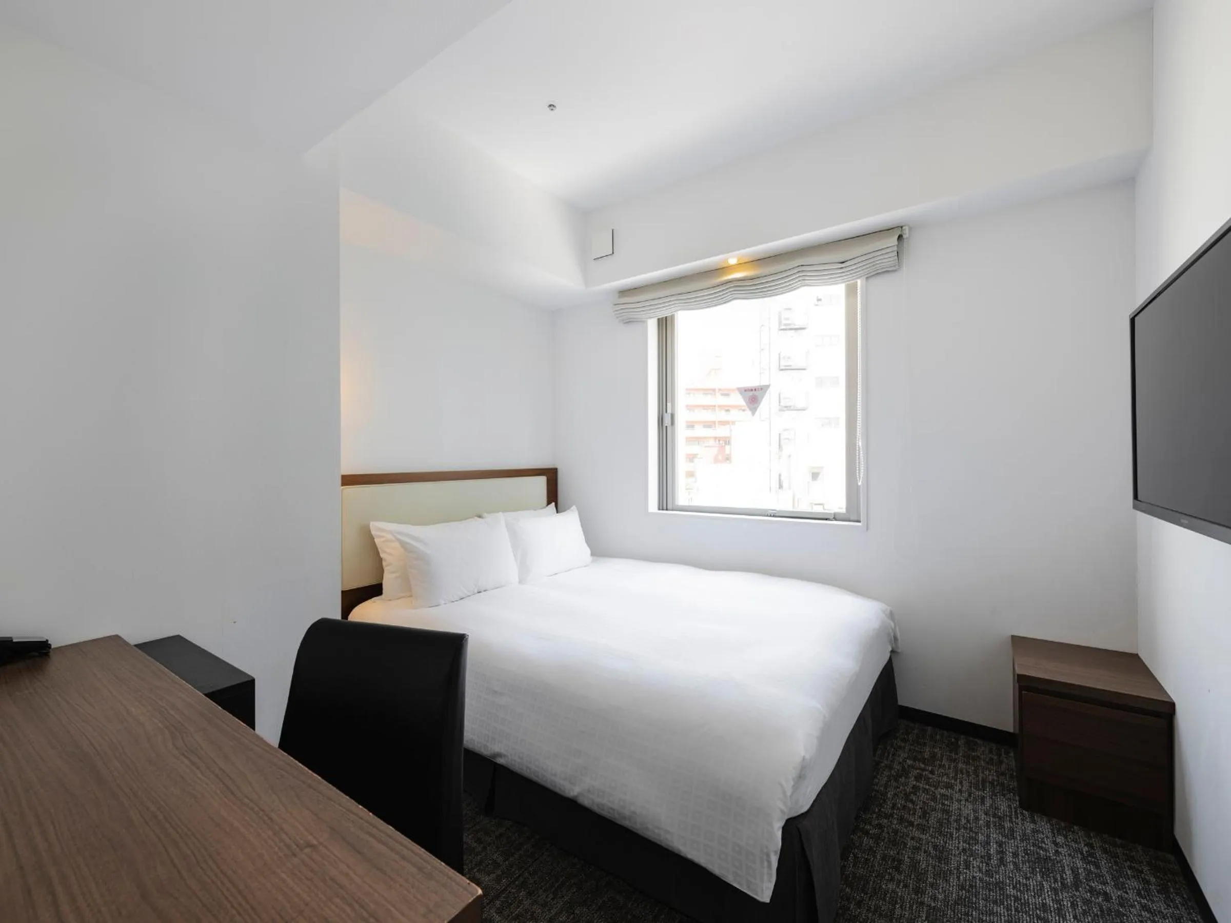Photo of the whole room, Bed in Tokyu Stay Shinjuku