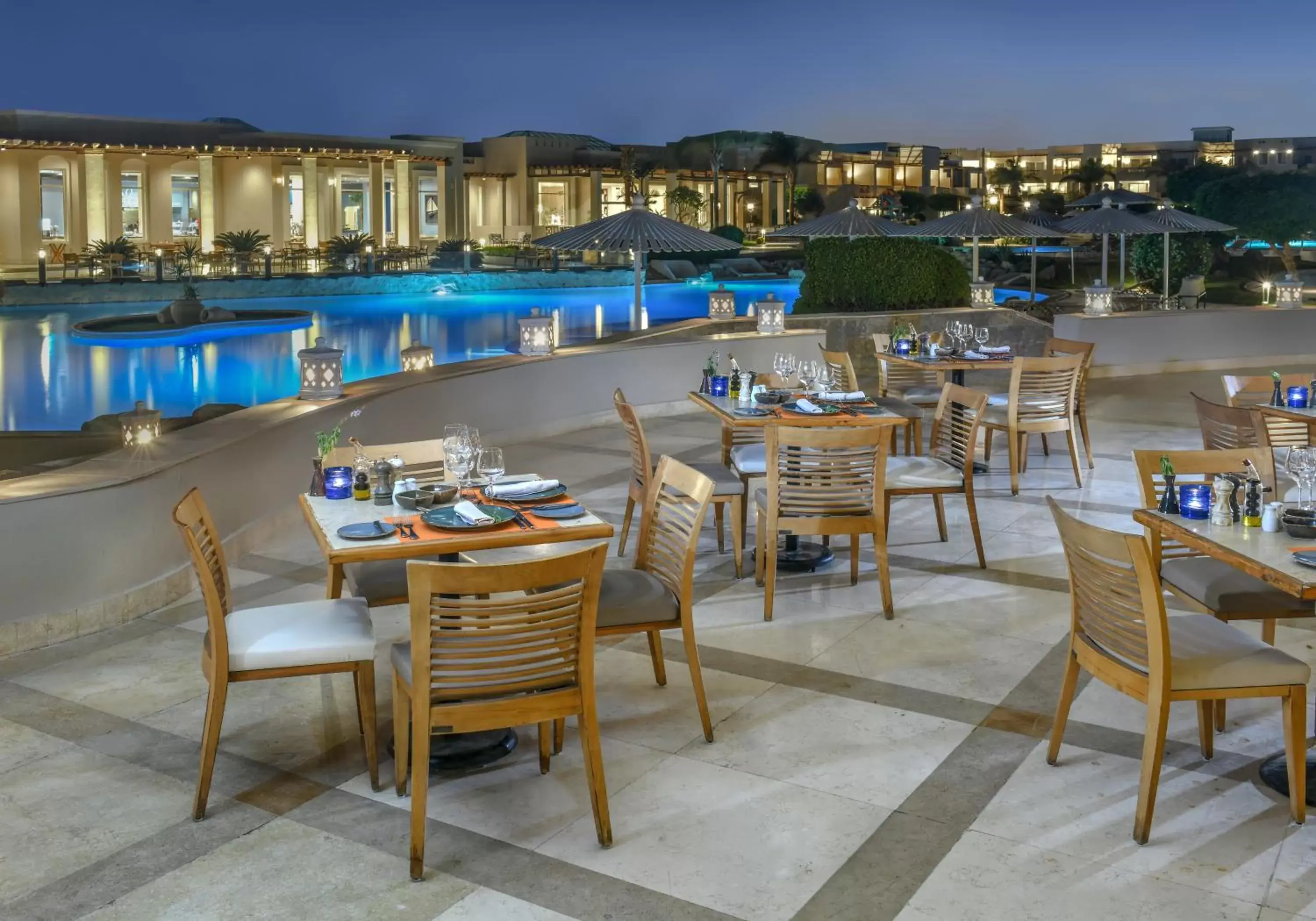 Restaurant/Places to Eat in Sentido Casa Del Mar Resort