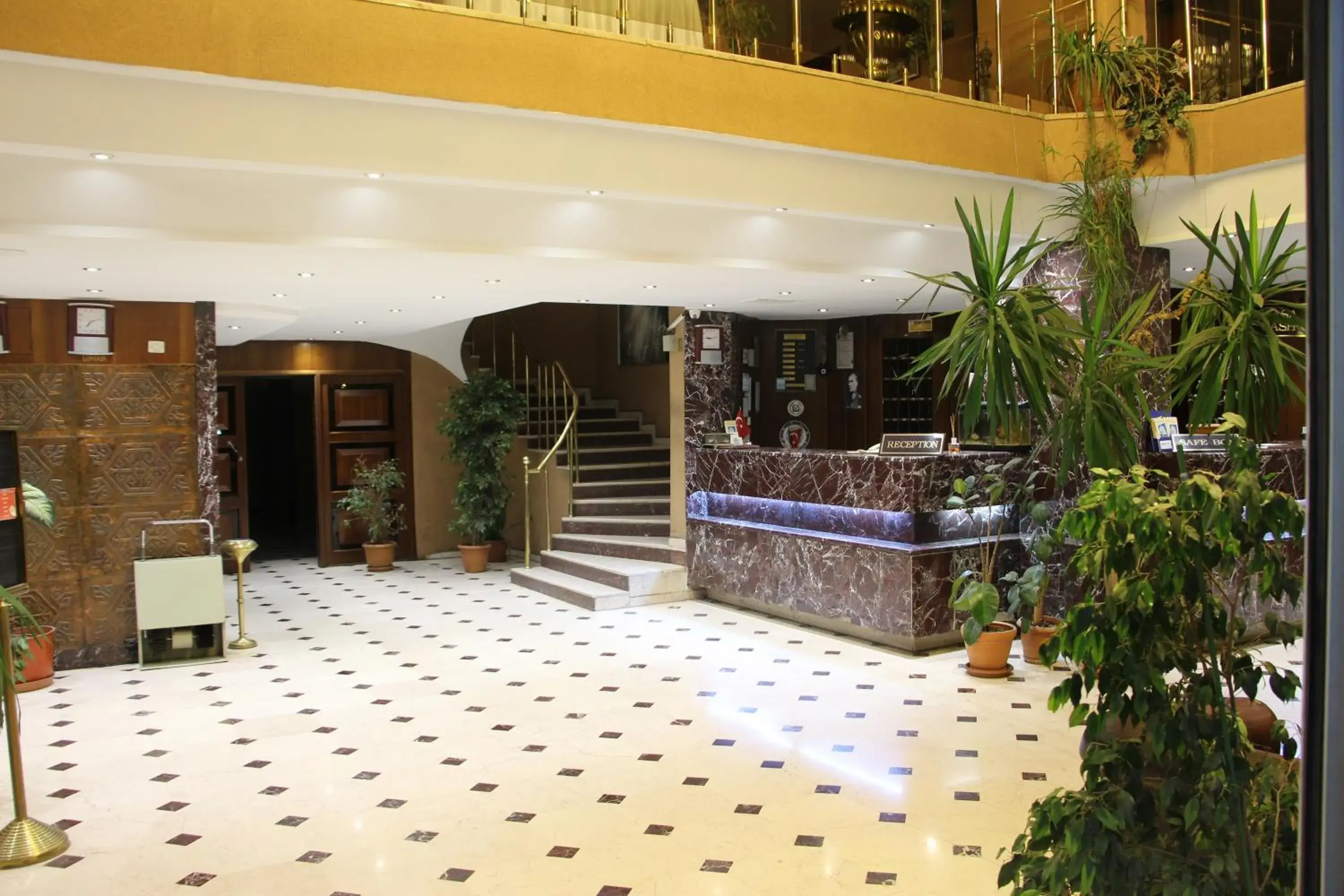 Lobby or reception, Lobby/Reception in Akyuz Hotel