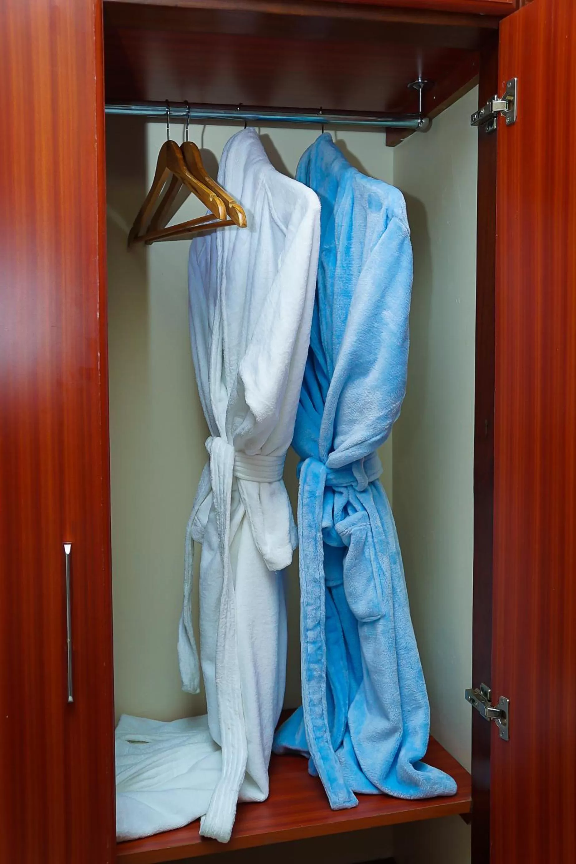 hair dresser in Jarin Hotel