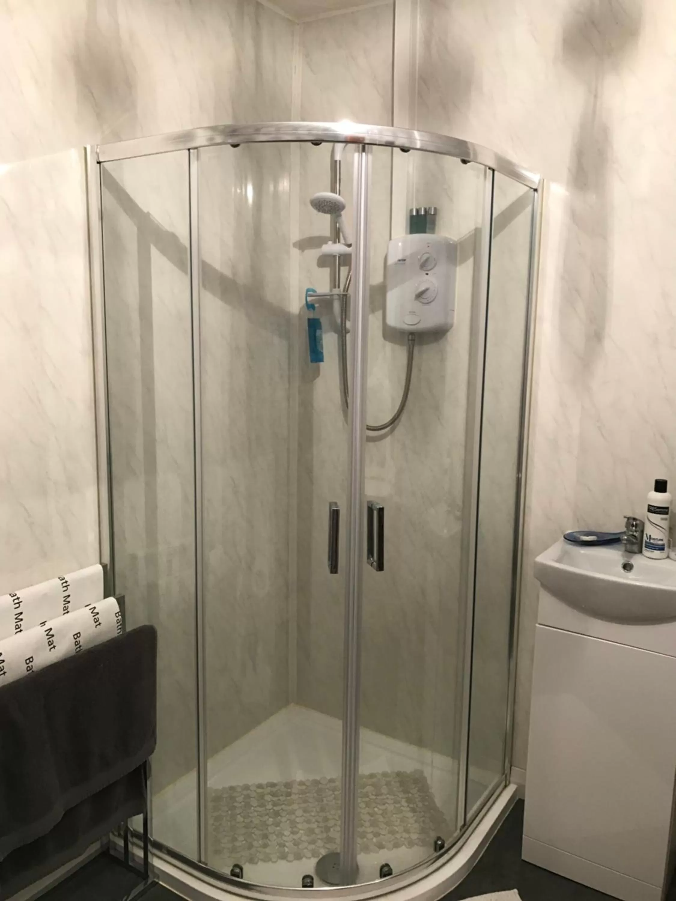 Bathroom in Atlantic View B&B