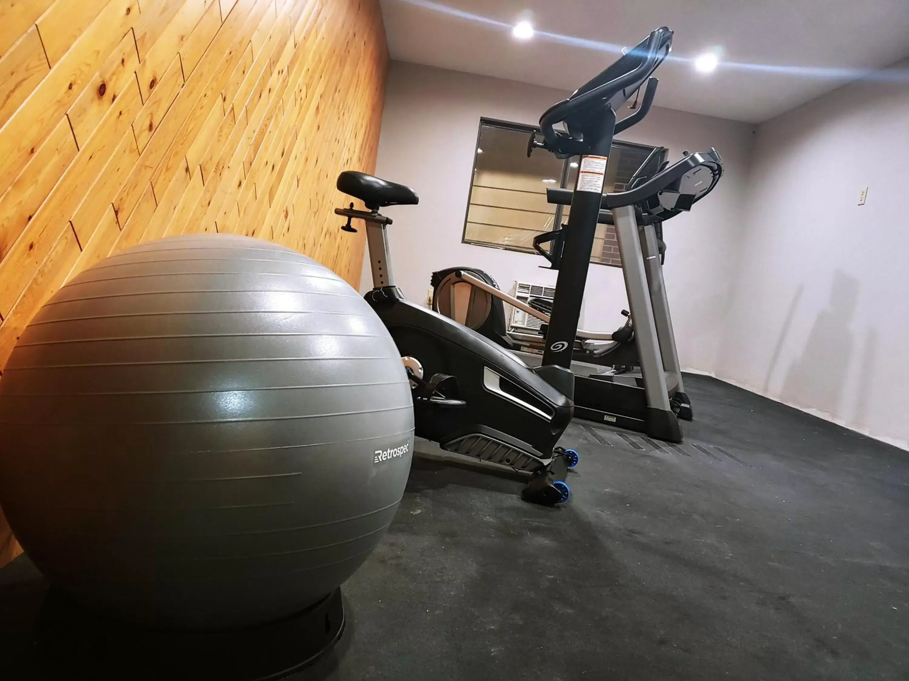 Fitness centre/facilities in Days Inn by Wyndham Rawlins Fitness centre/facilities in Days Inn by Wyndham Rawlins