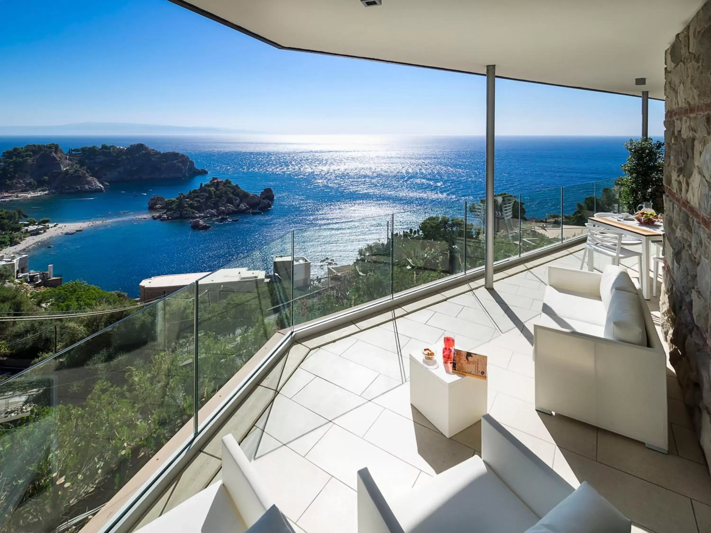 Apartment with Terrace in Isola Bella Infinity Suites Apartment with Terrace in Isola Bella Infinity Suites