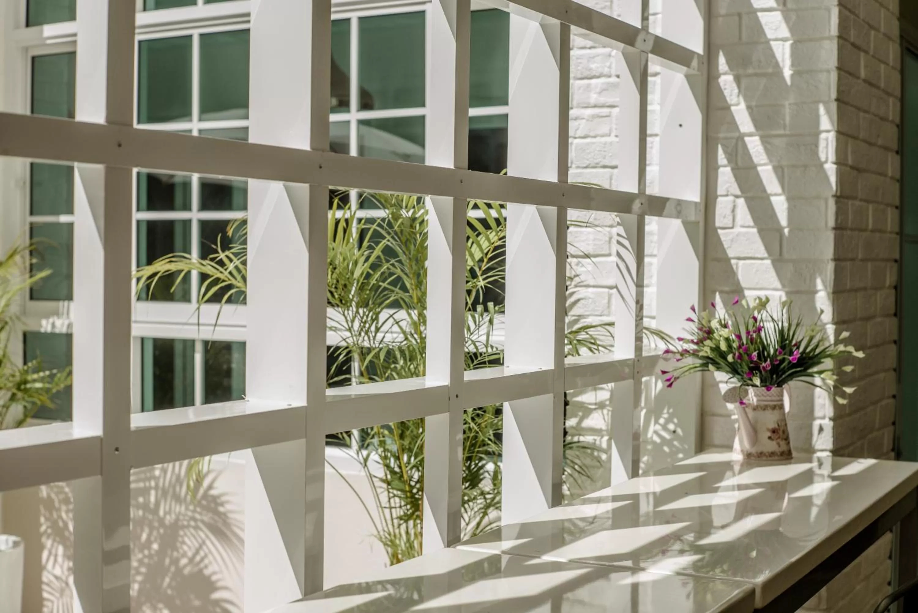 Day in De Hug Hotel & Residence