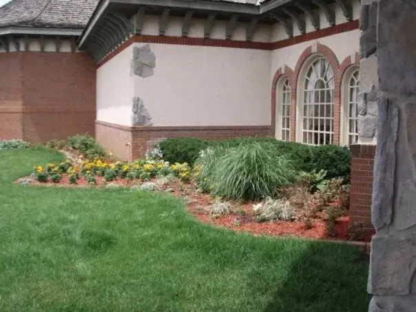 Facade/entrance, Property Building in The Chateau Bloomington Hotel and Conference Center