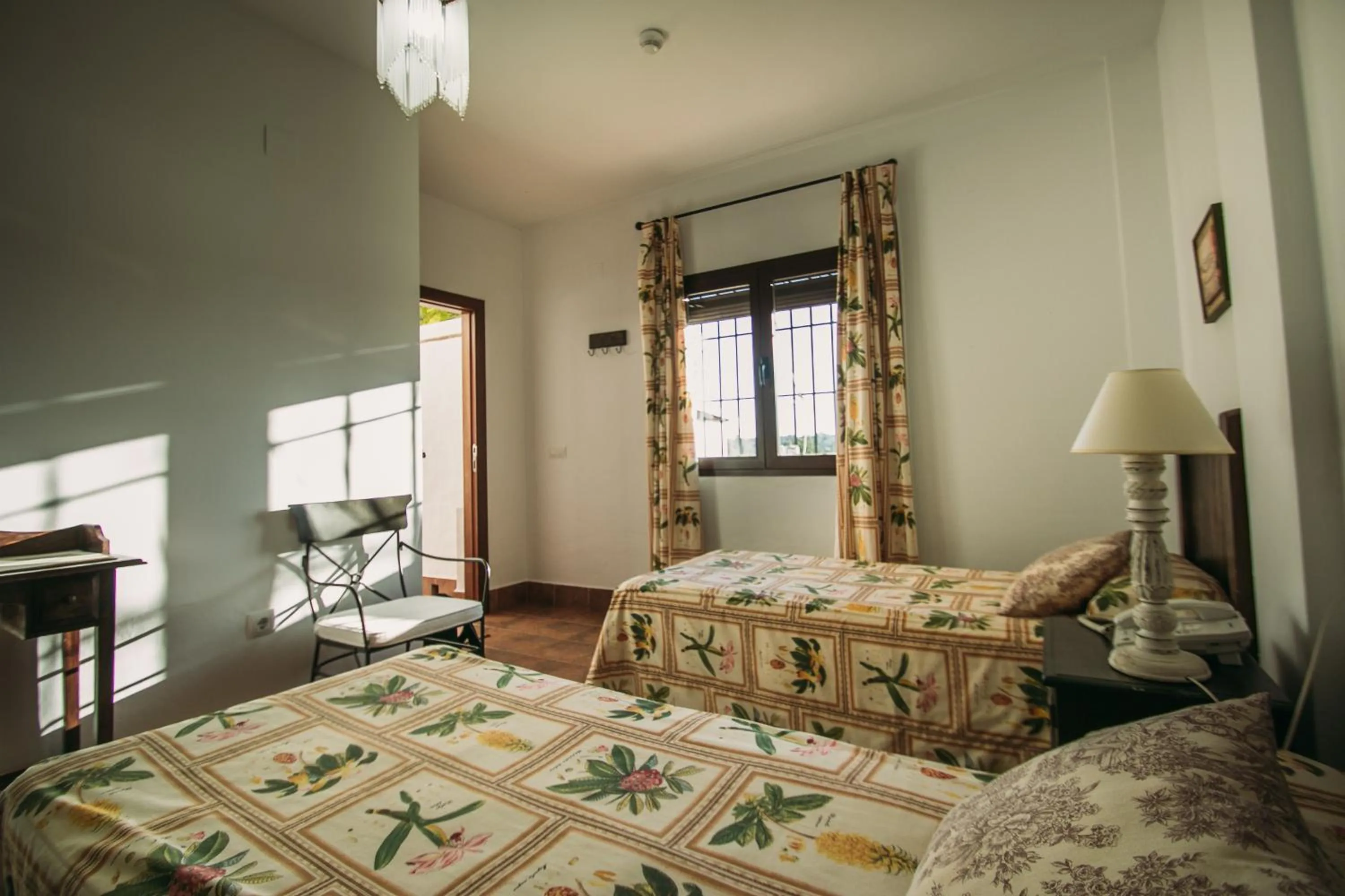 Photo of the whole room, Bed in Hotel Valsequillo