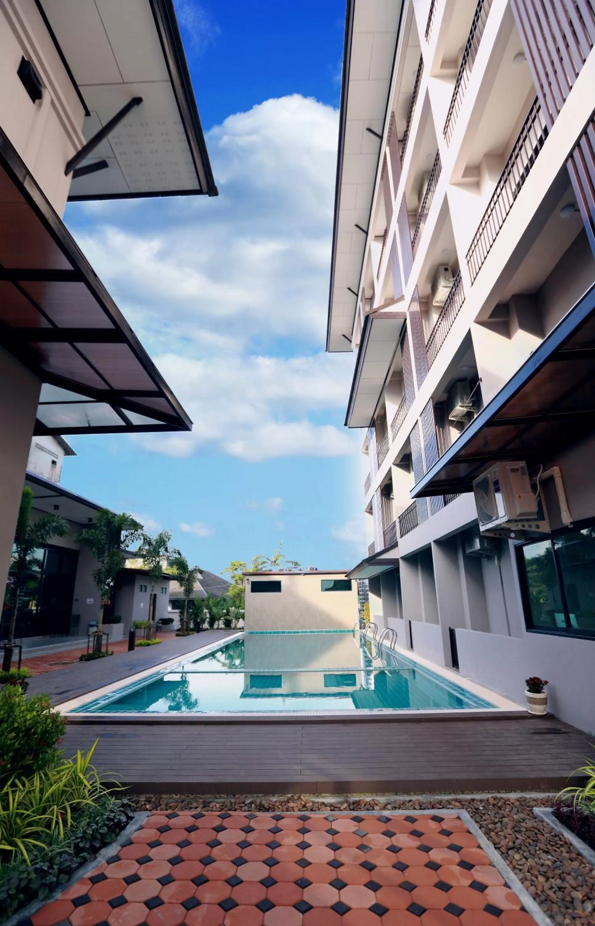 Property building, Swimming Pool in J.P.GRAND HOTEL