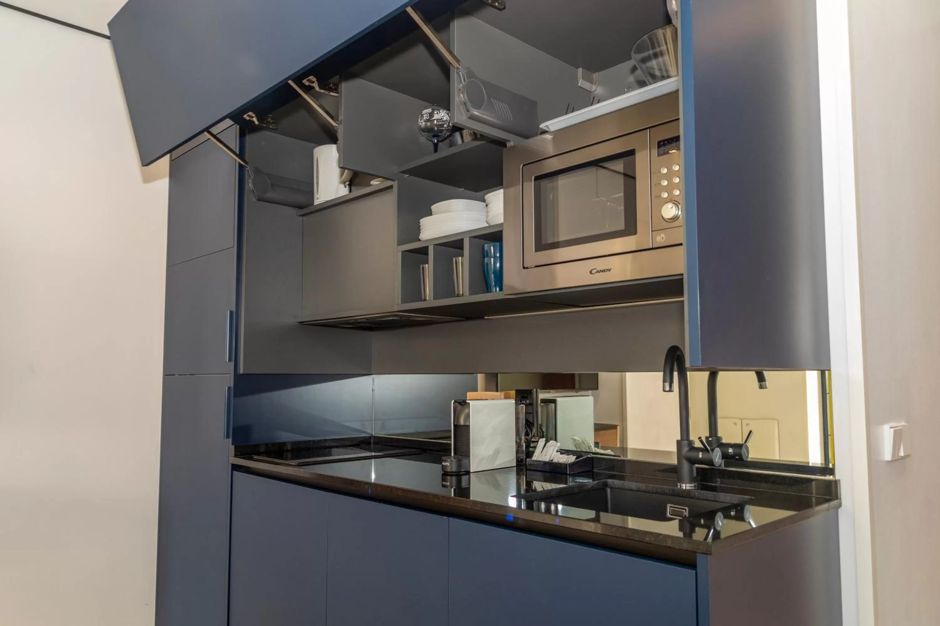 kitchen in Smartrental Collection Gran Vía Centric