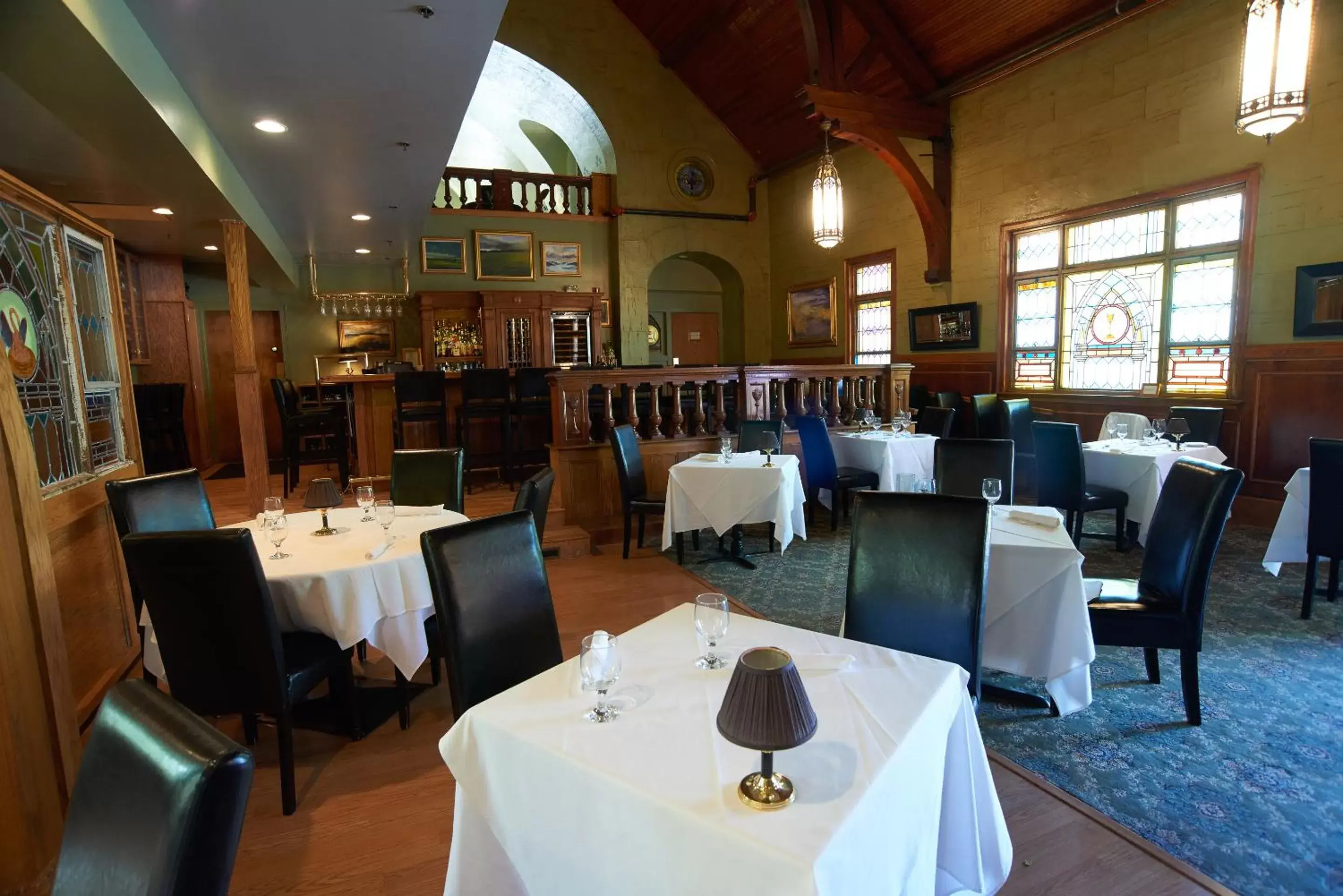 Restaurant/Places to Eat in Belfry Inn and Bistro