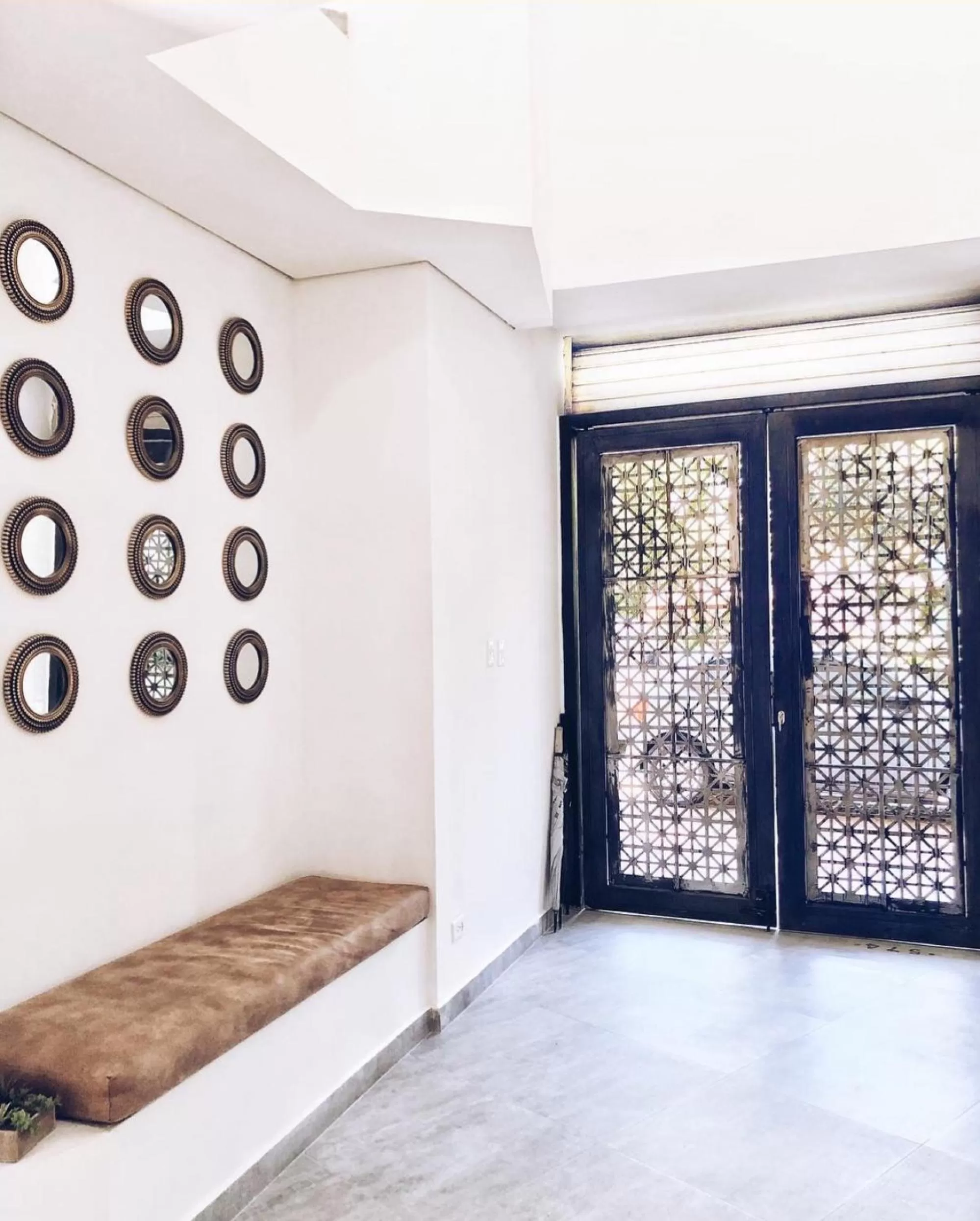 Seating area in 574 Hotel