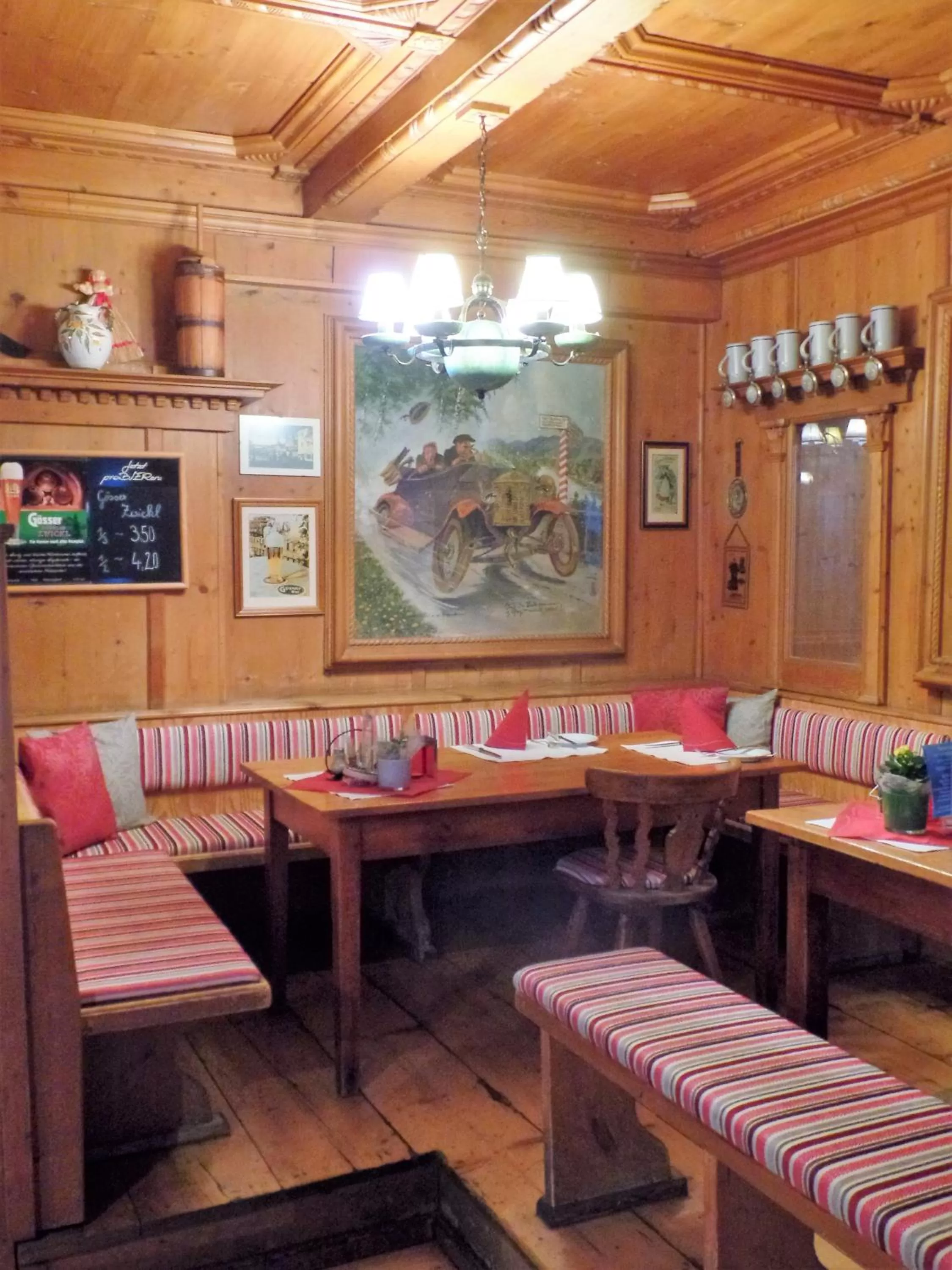 Restaurant/places to eat in Hotel-Restaurant Minichmayr