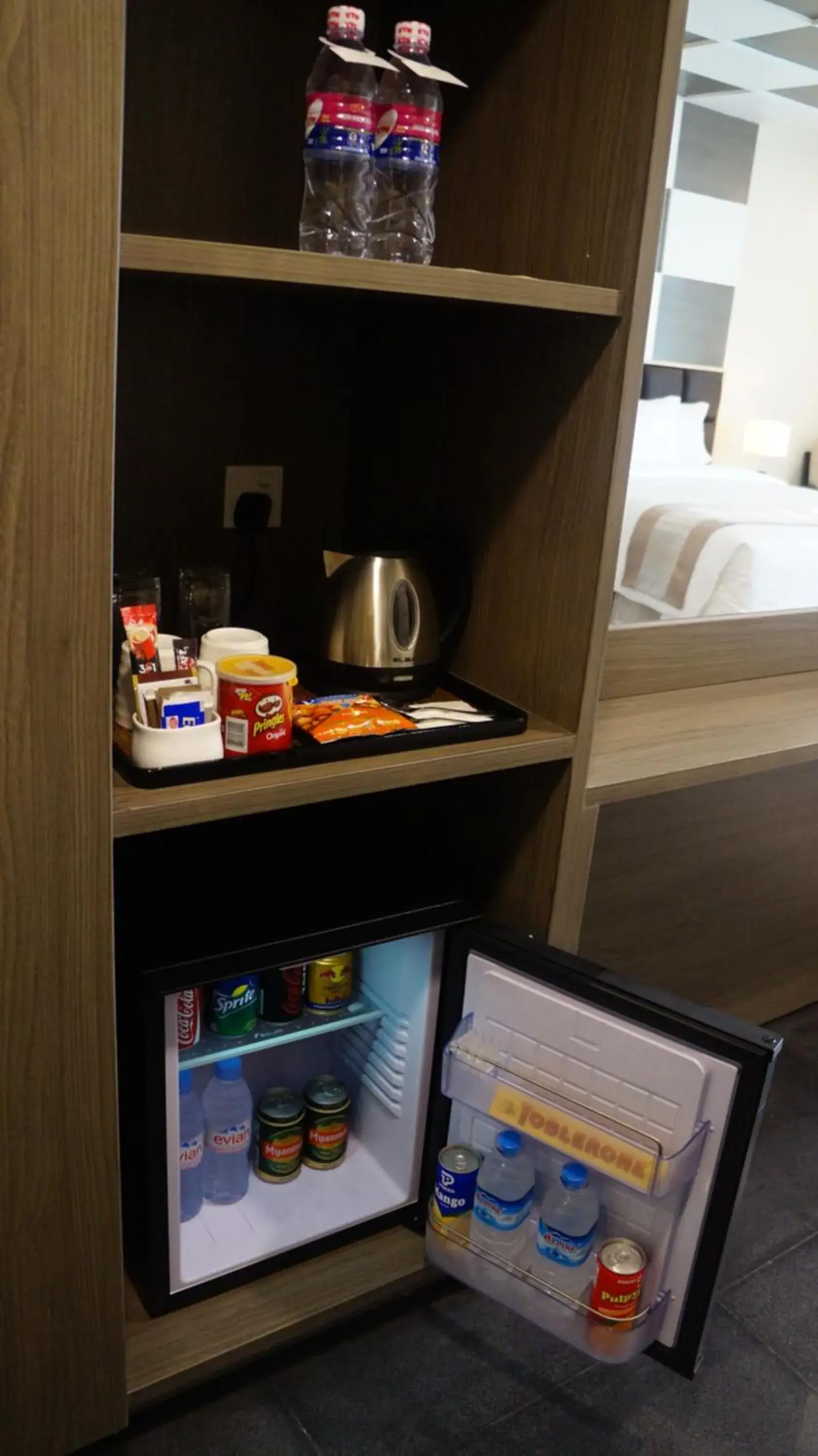 Coffee/tea facilities in Hotel Parami