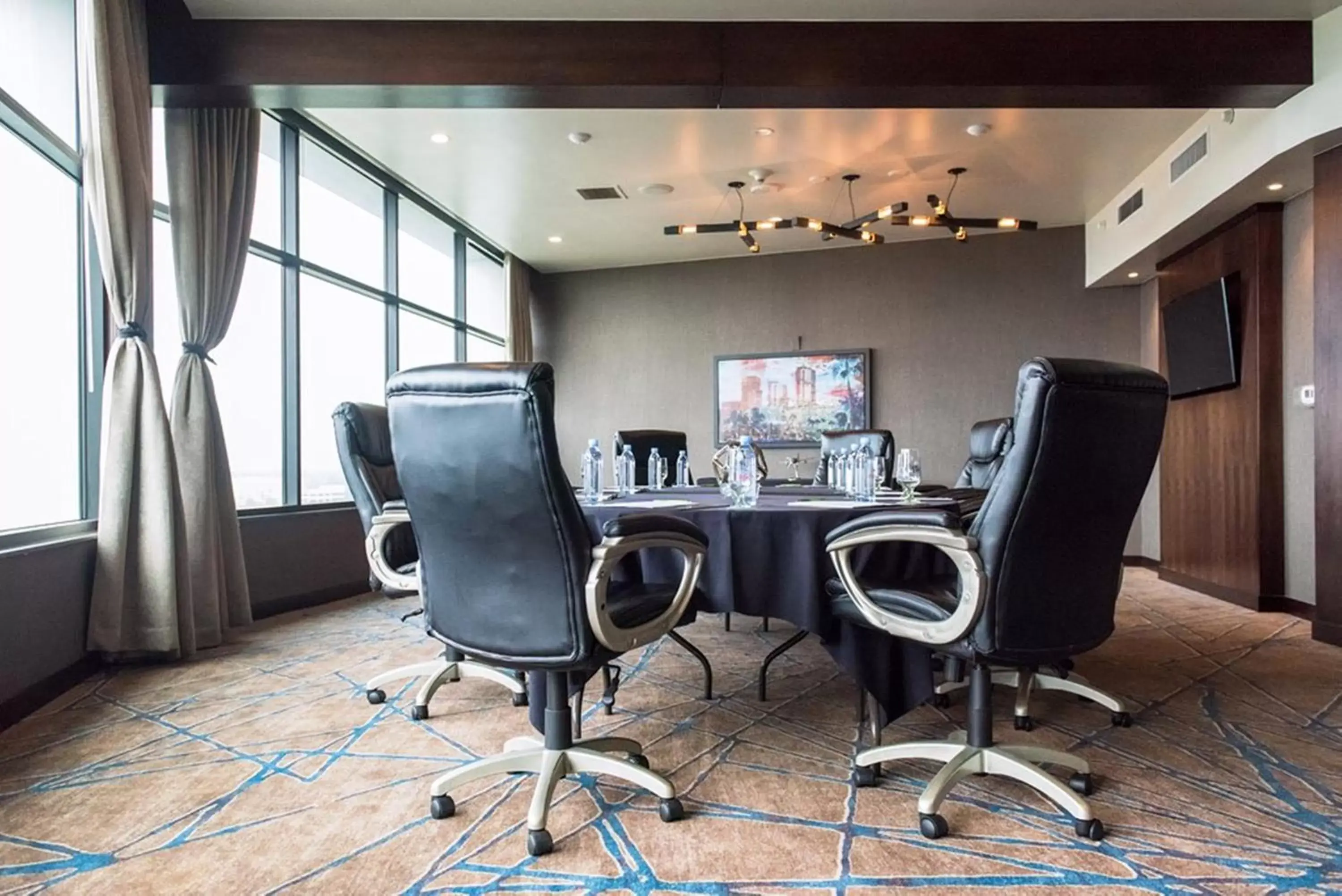 Meeting/conference room, Business Area/Conference Room in Holiday Inn Long Beach - Airport, an IHG Hotel