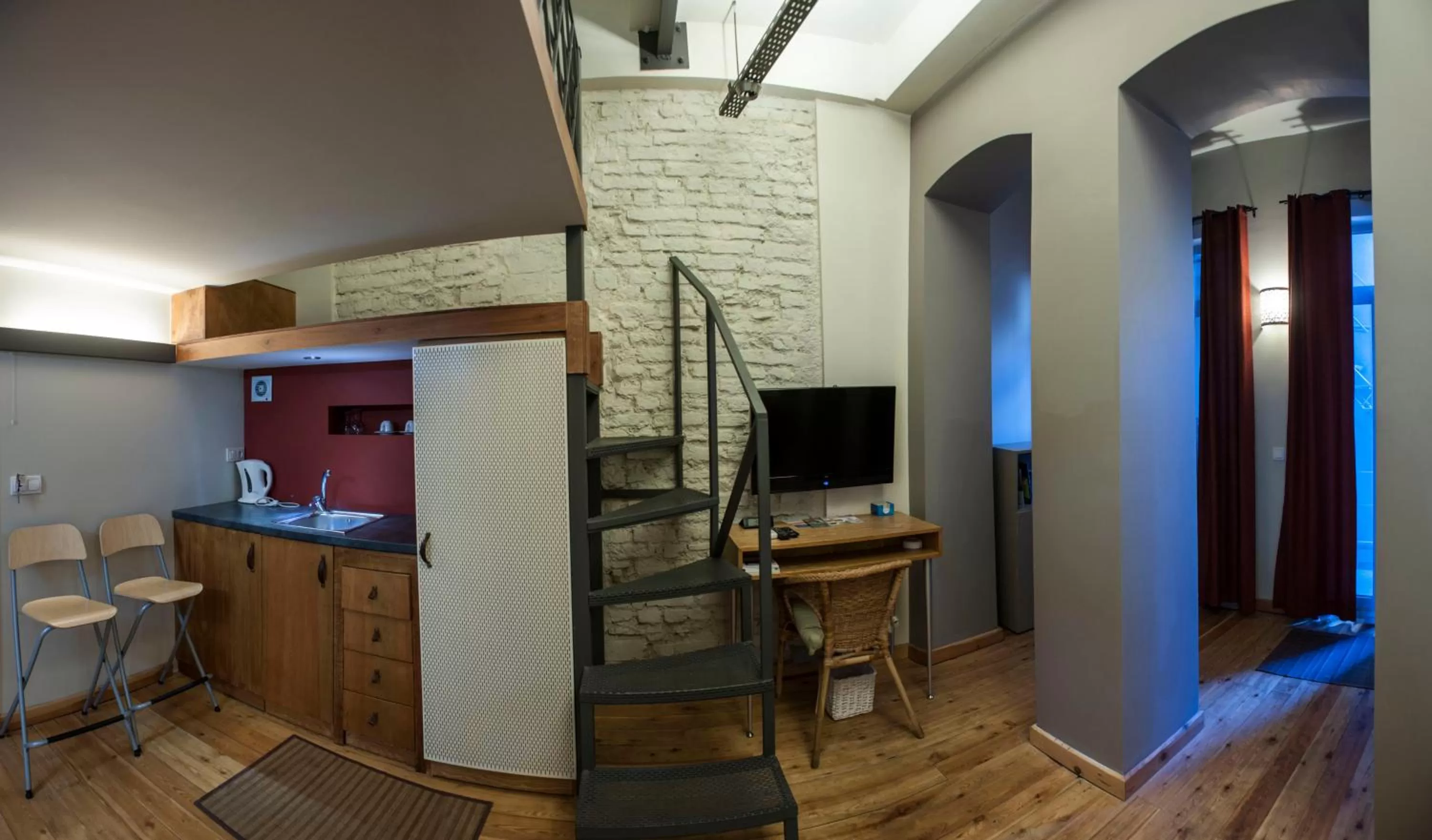 TV and multimedia in Peradays