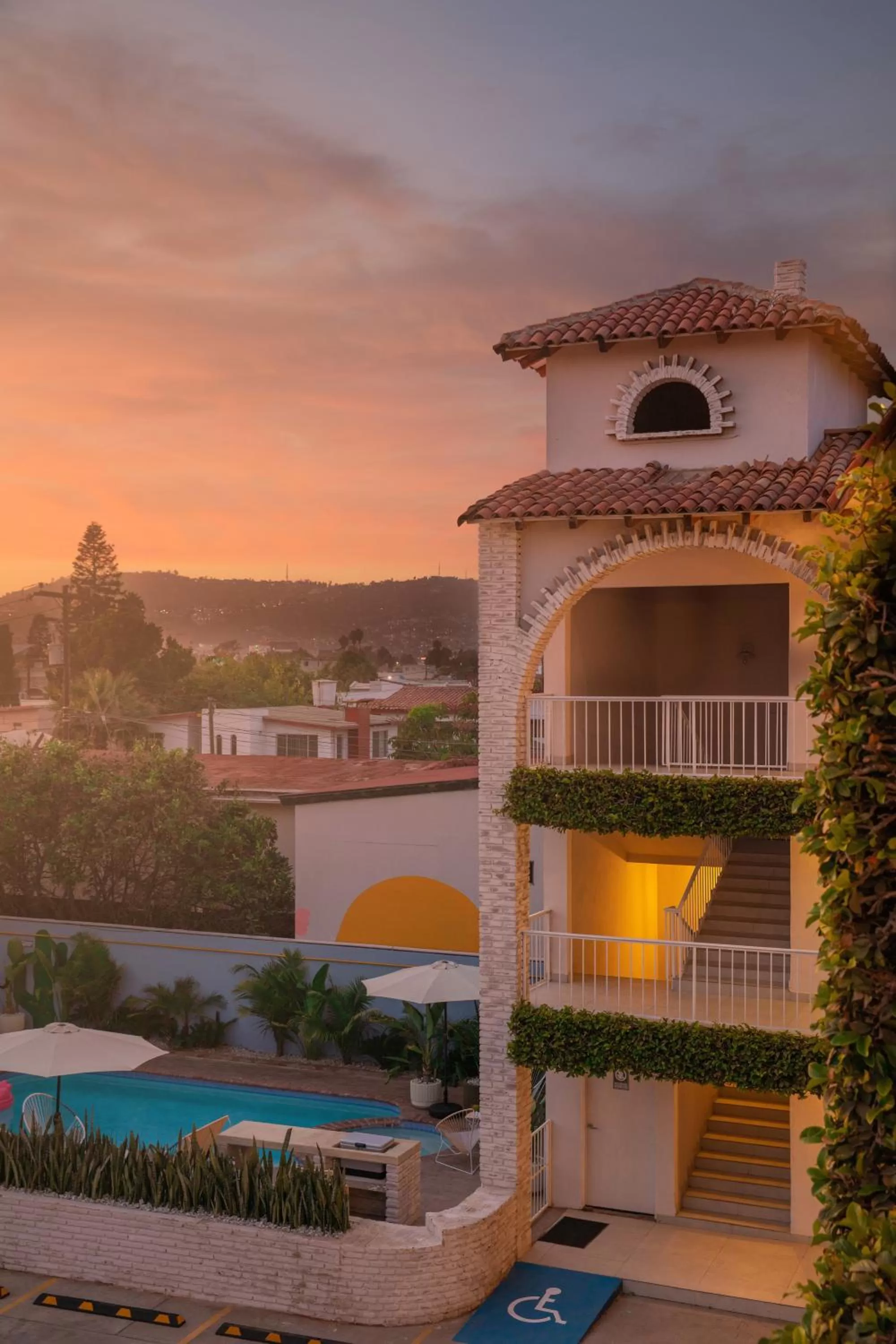 Pool View in Beach House by Eazy