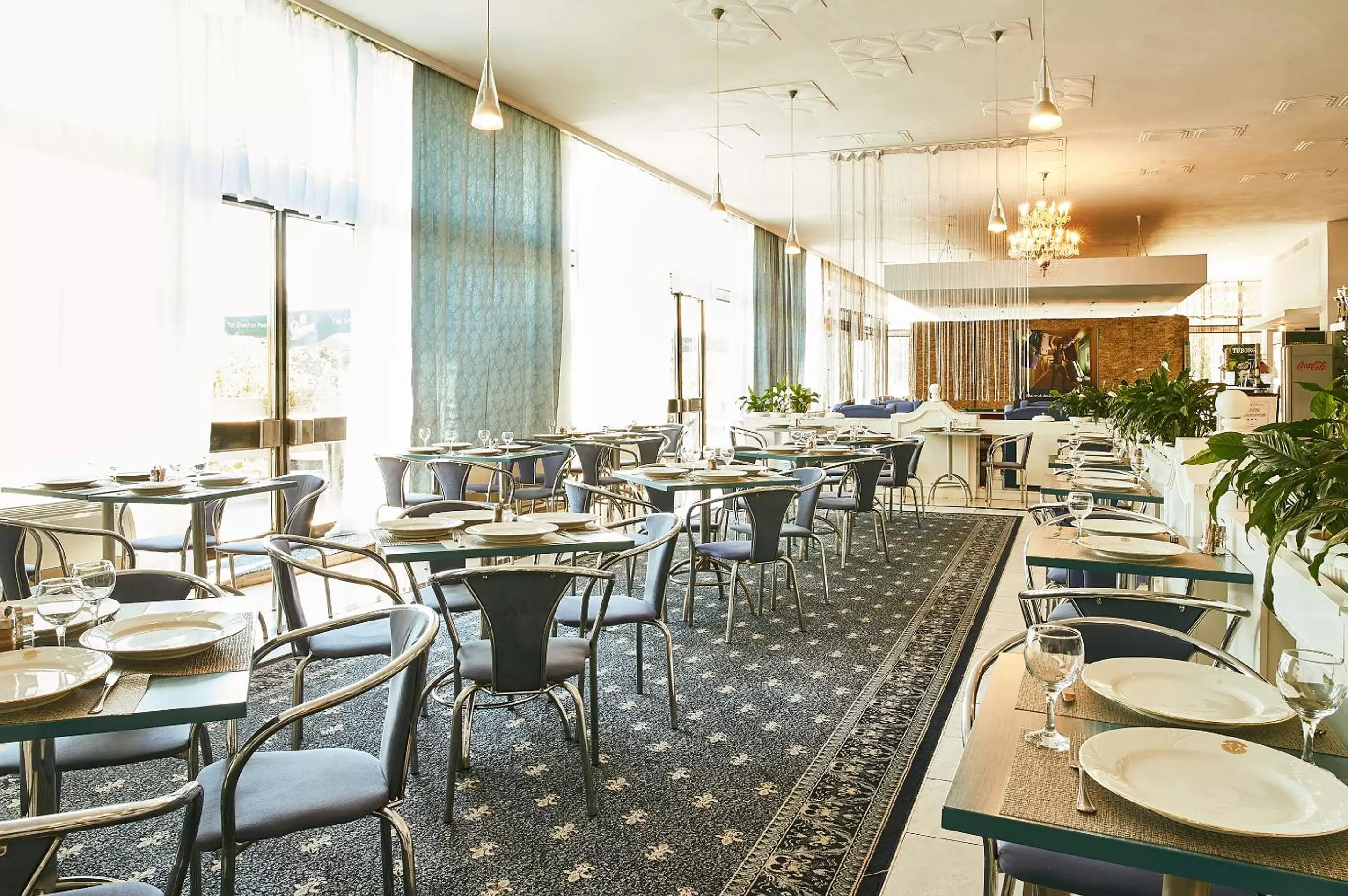 Restaurant/places to eat in Continental Drobeta Turnu Severin Restaurant/places to eat in Continental Drobeta Turnu Severin