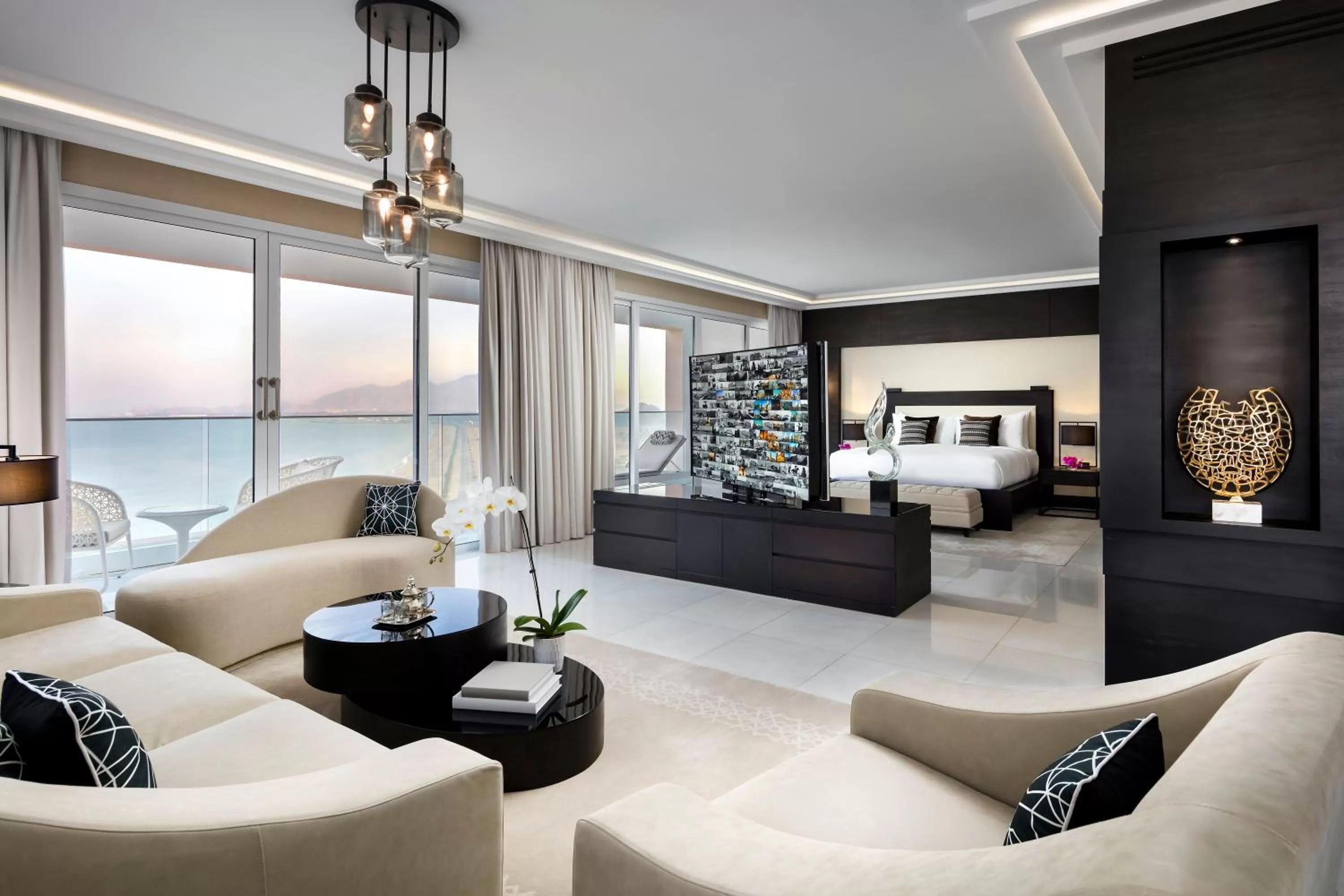Living room in Fairmont Fujairah Beach Resort