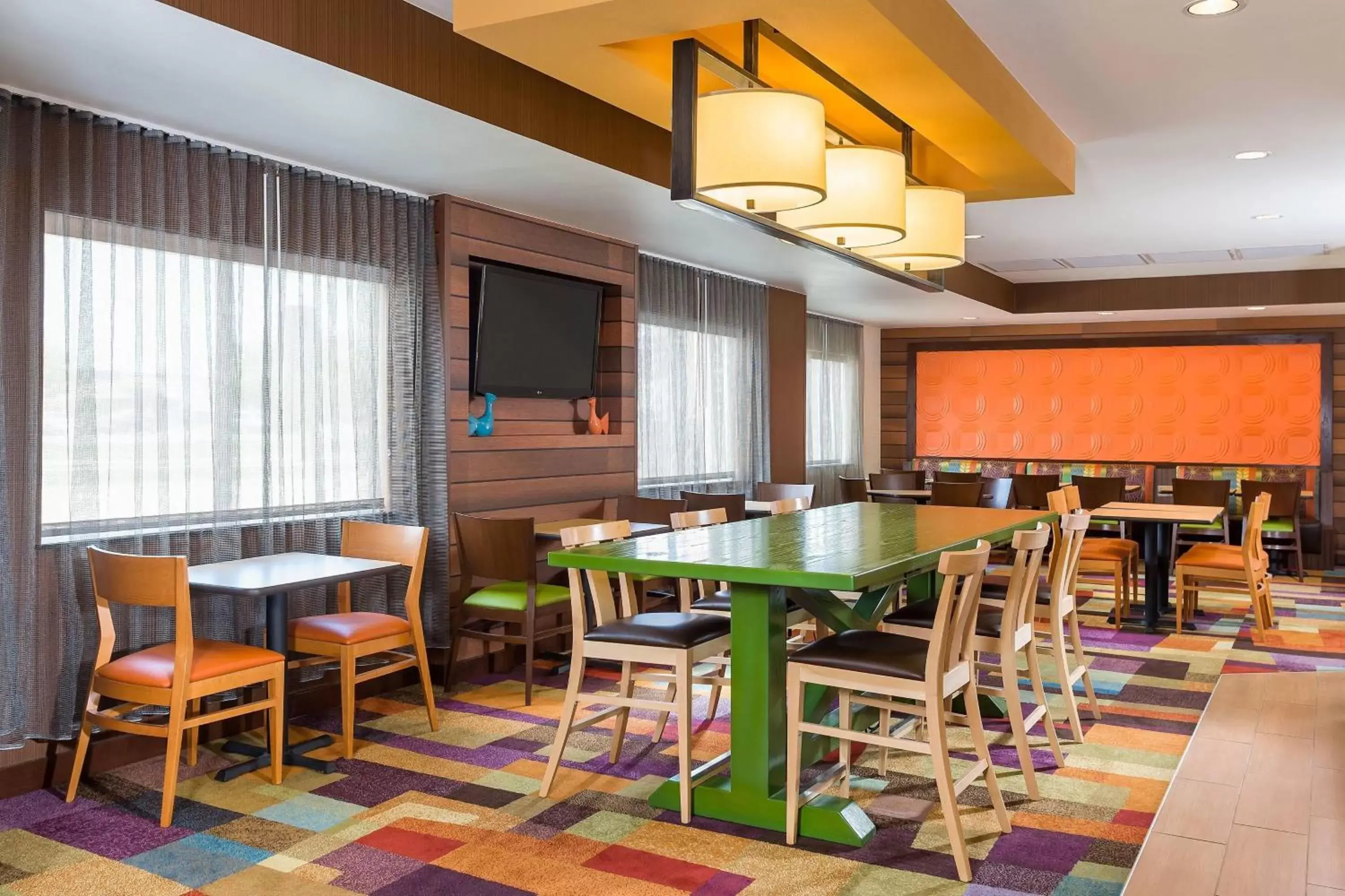 Lobby or reception, Restaurant/Places to Eat in Fairfield Inn & Suites Grand Rapids