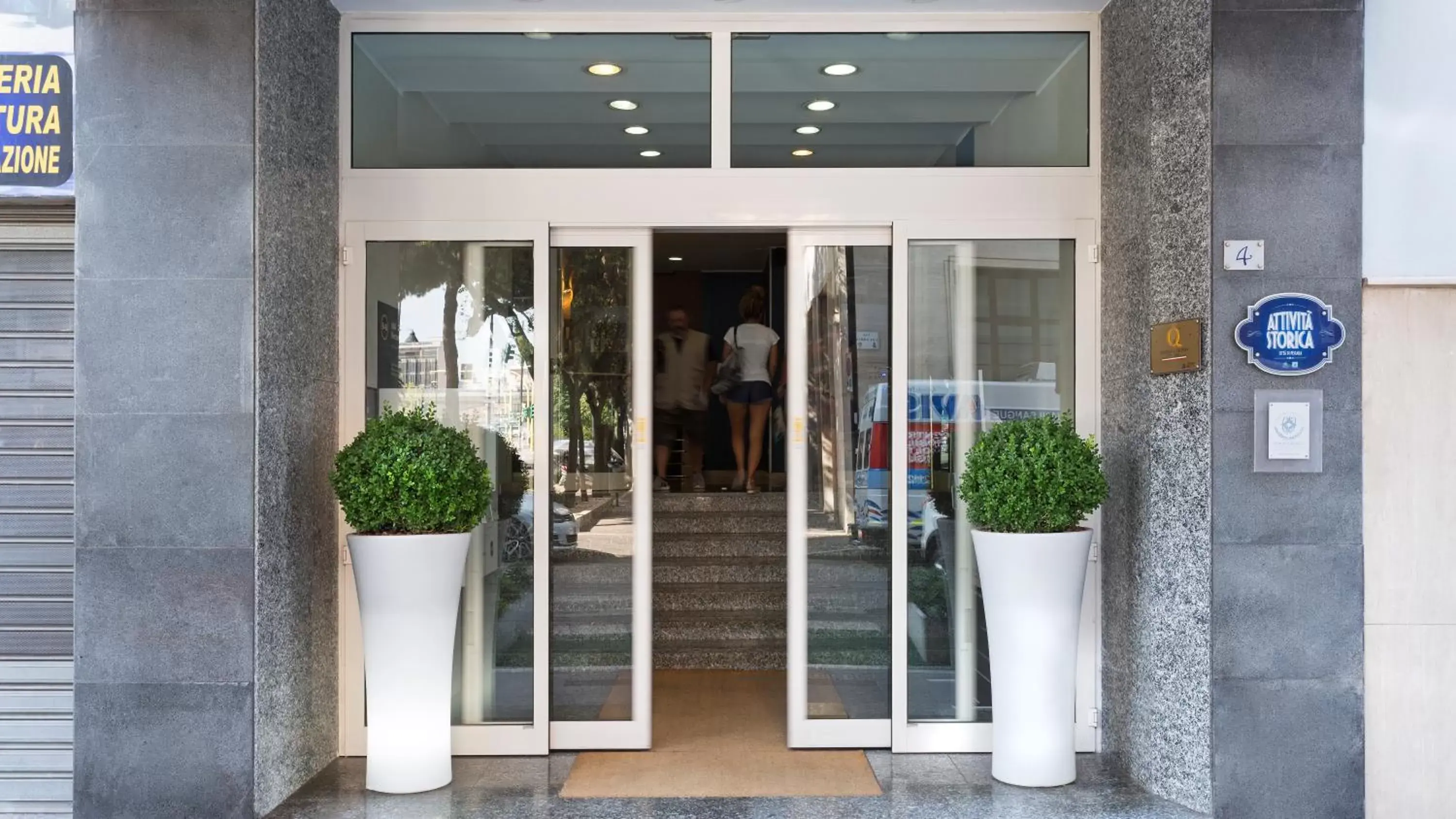 Facade/entrance in B&B Hotel Pescara