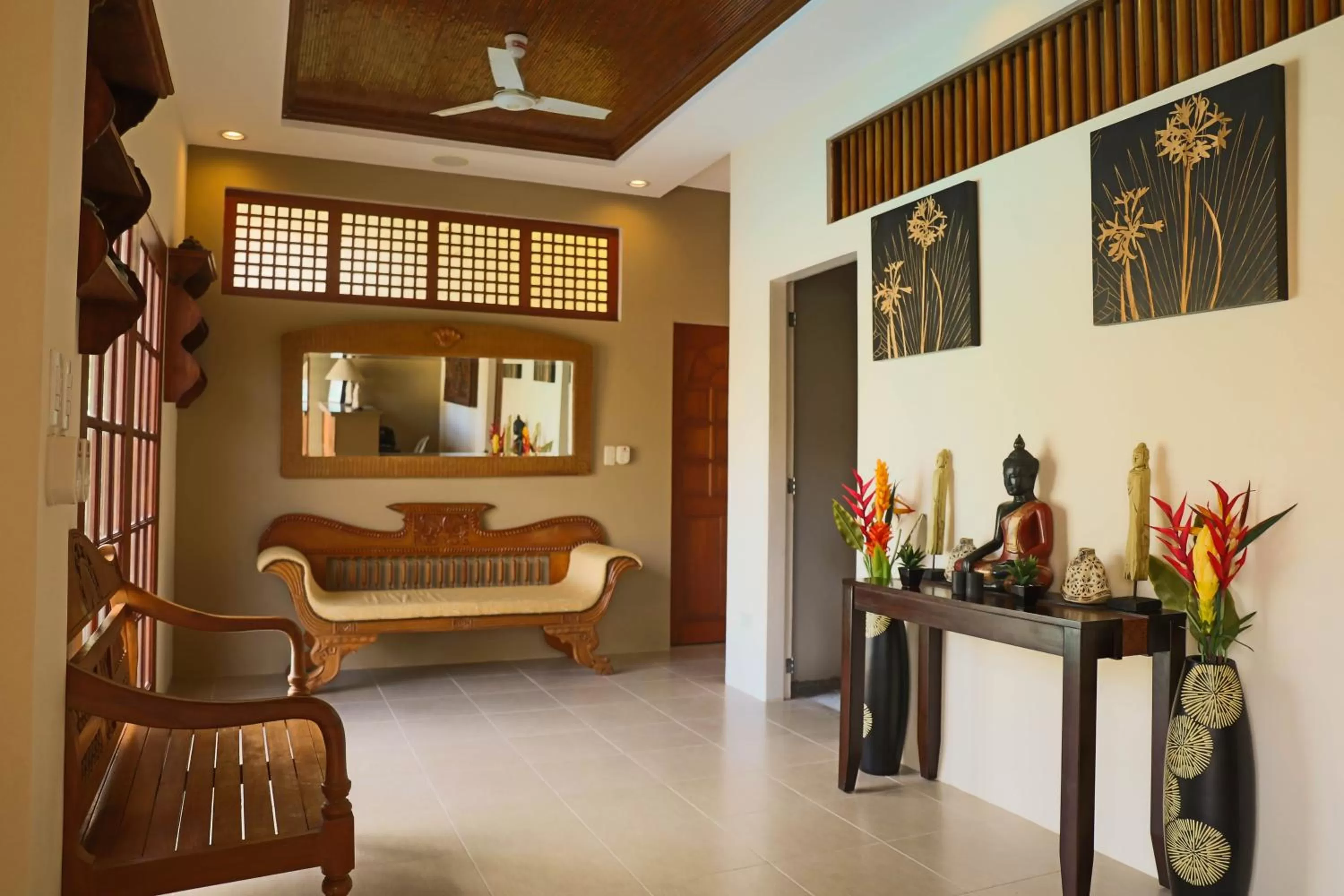 Massage in Turtle Bay Dive Resort