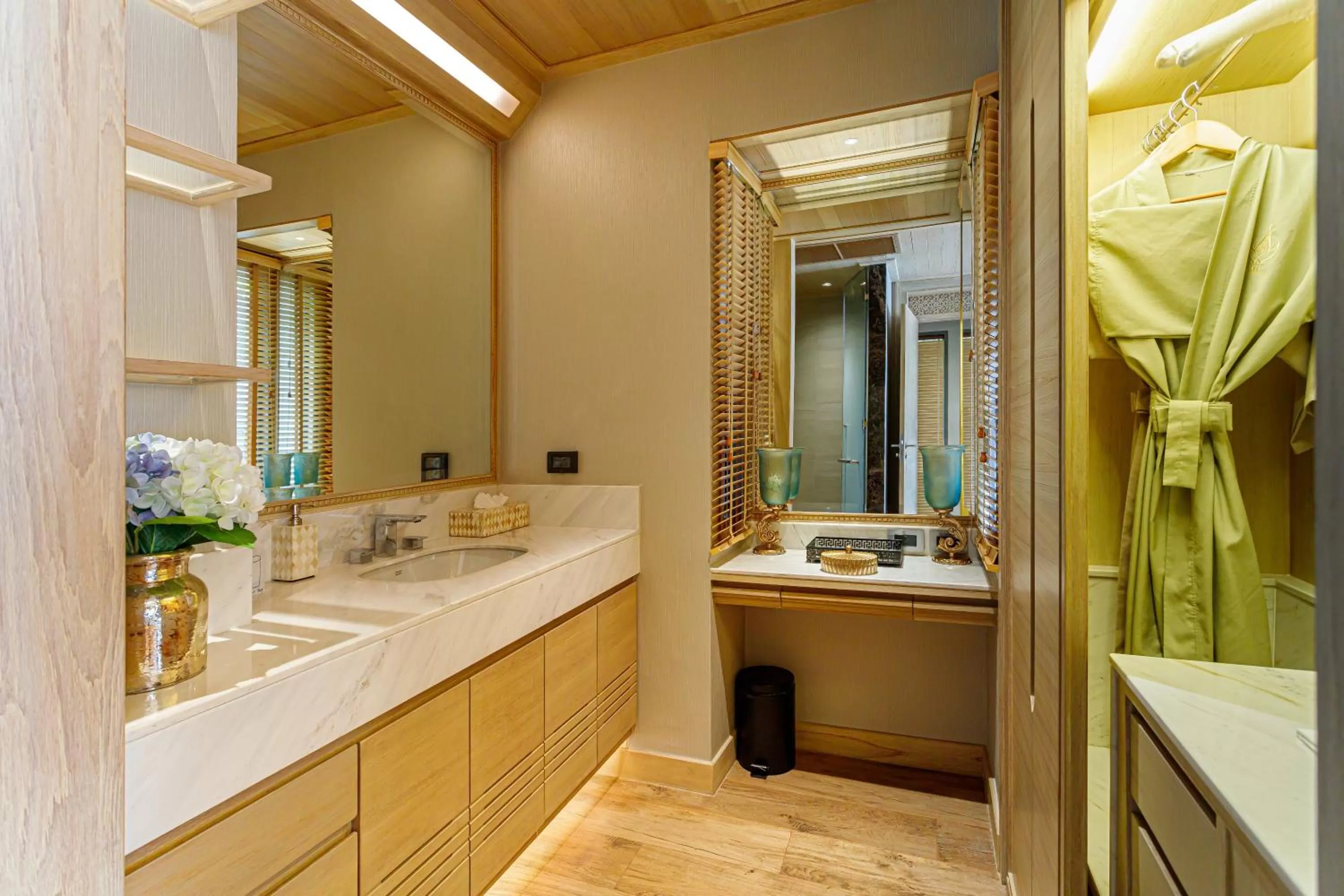 Area and facilities in W1Bangkoknoi Hotel