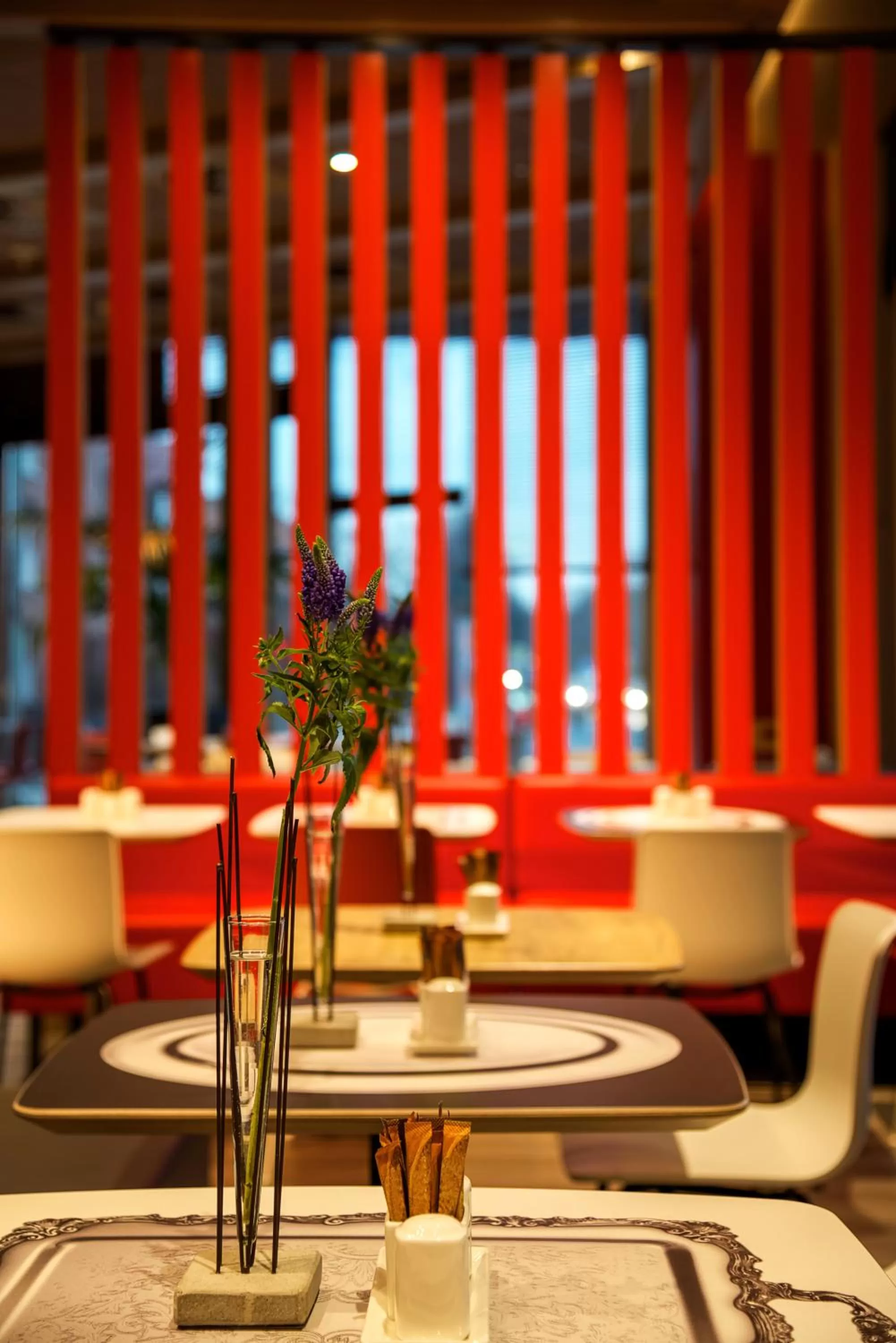 Restaurant/places to eat in ibis Hamburg Alsterring