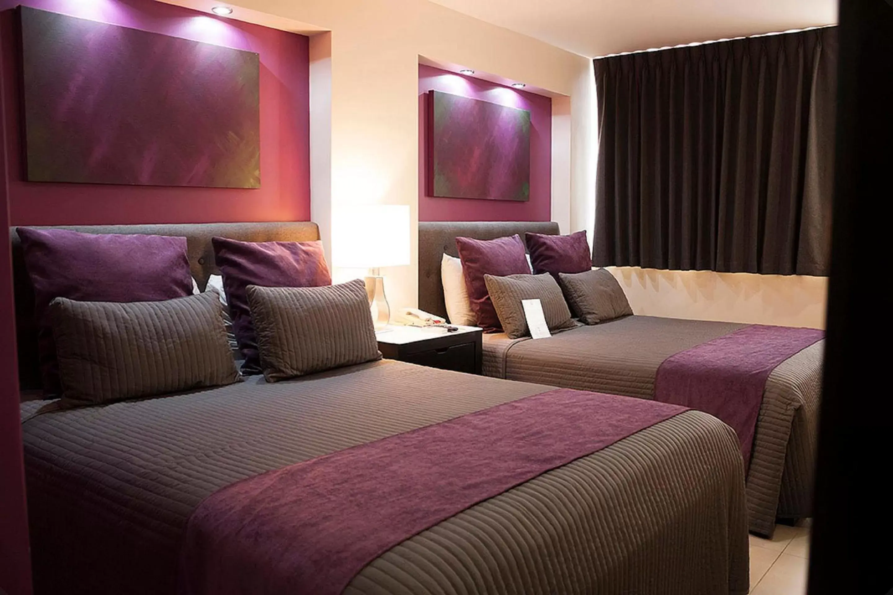 Bed in Baja Inn Hoteles Ensenada Bed in Baja Inn Hoteles Ensenada